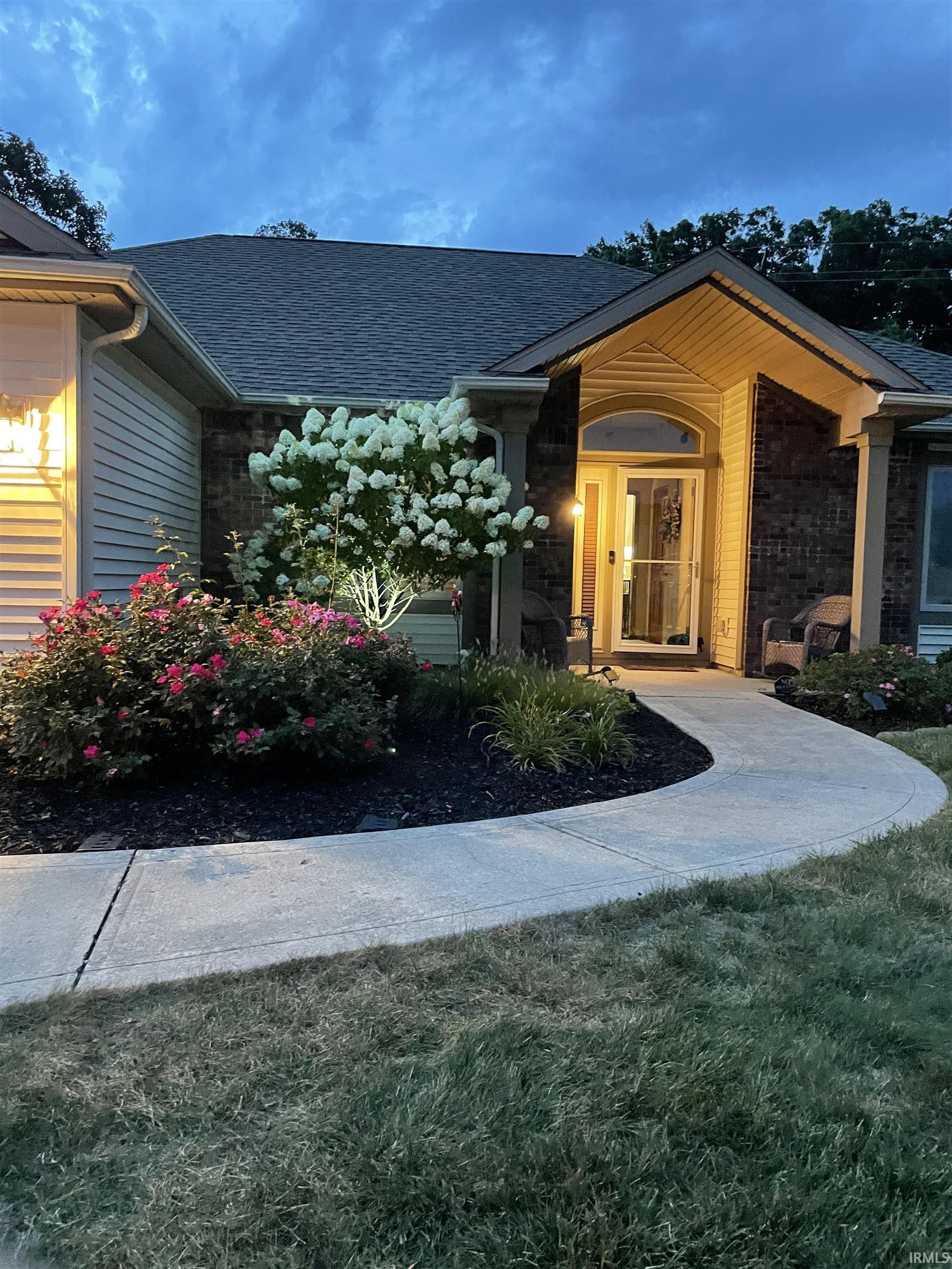 Photo 22 of 230 Broadmore Circle