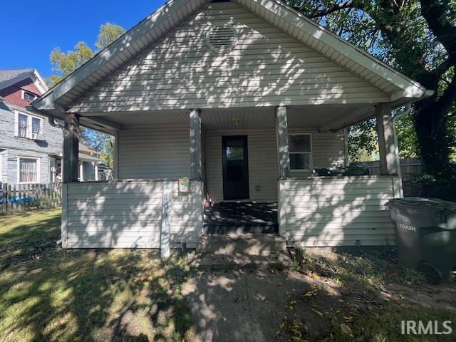 Homes for sale in South Bend, IN | 1311 Liston St, South Bend, IN 46628 | MLS# 202542027