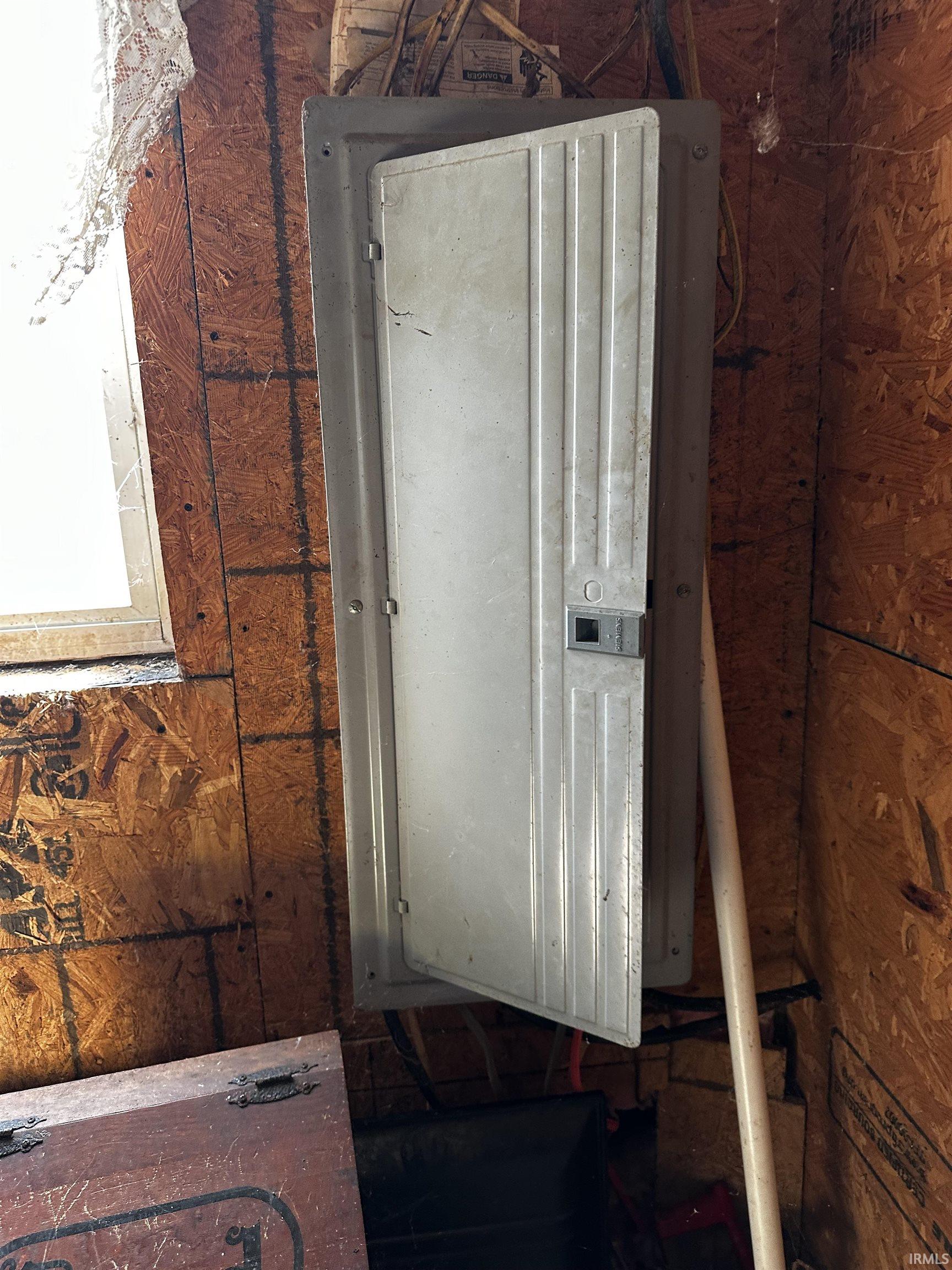 Homes for sale in Van Buren, IN | 9964 E 400 N Rd, Van Buren, IN 46991 | MLS# 202542045