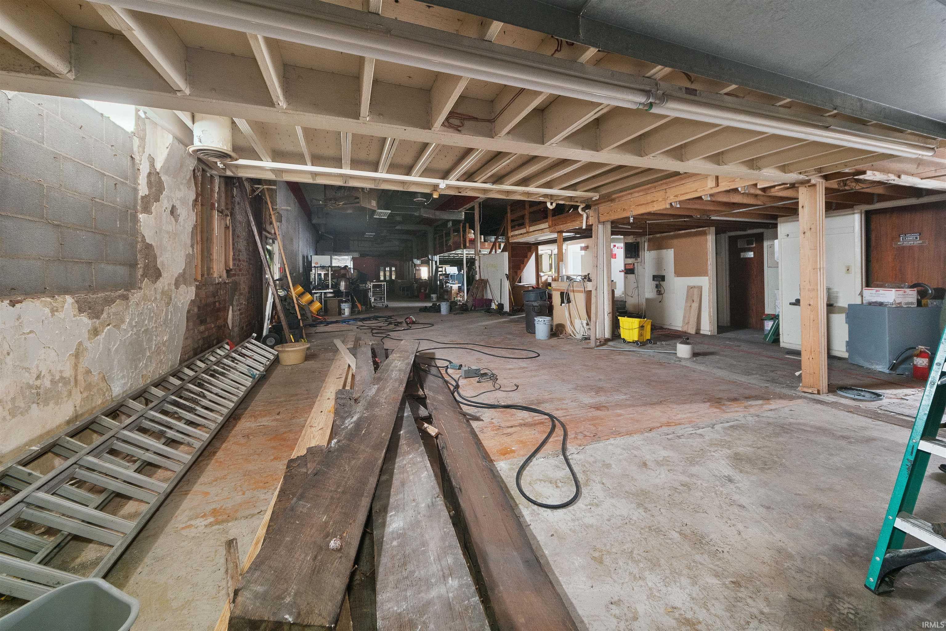 Photo 5 of 1415 S Calhoun Street