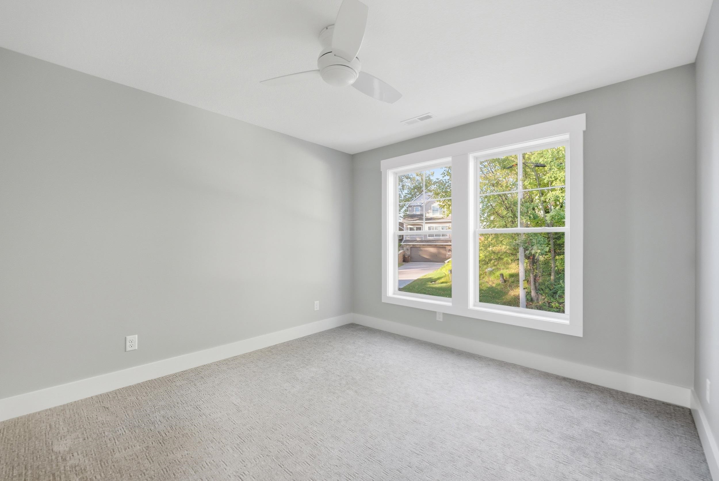 Photo 19 of 35 Lane 345 Crooked LK