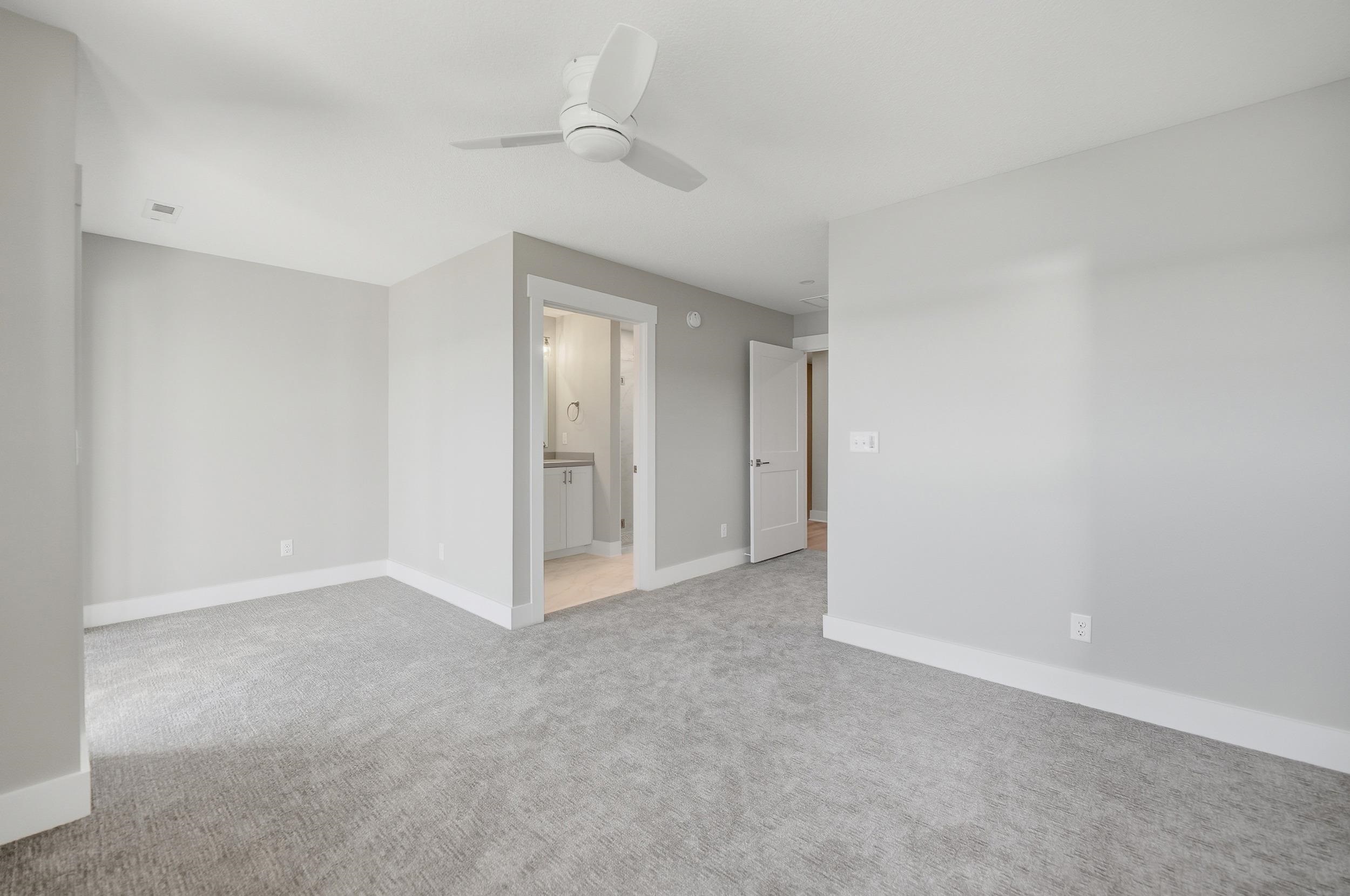 Photo 25 of 35 Lane 345 Crooked LK