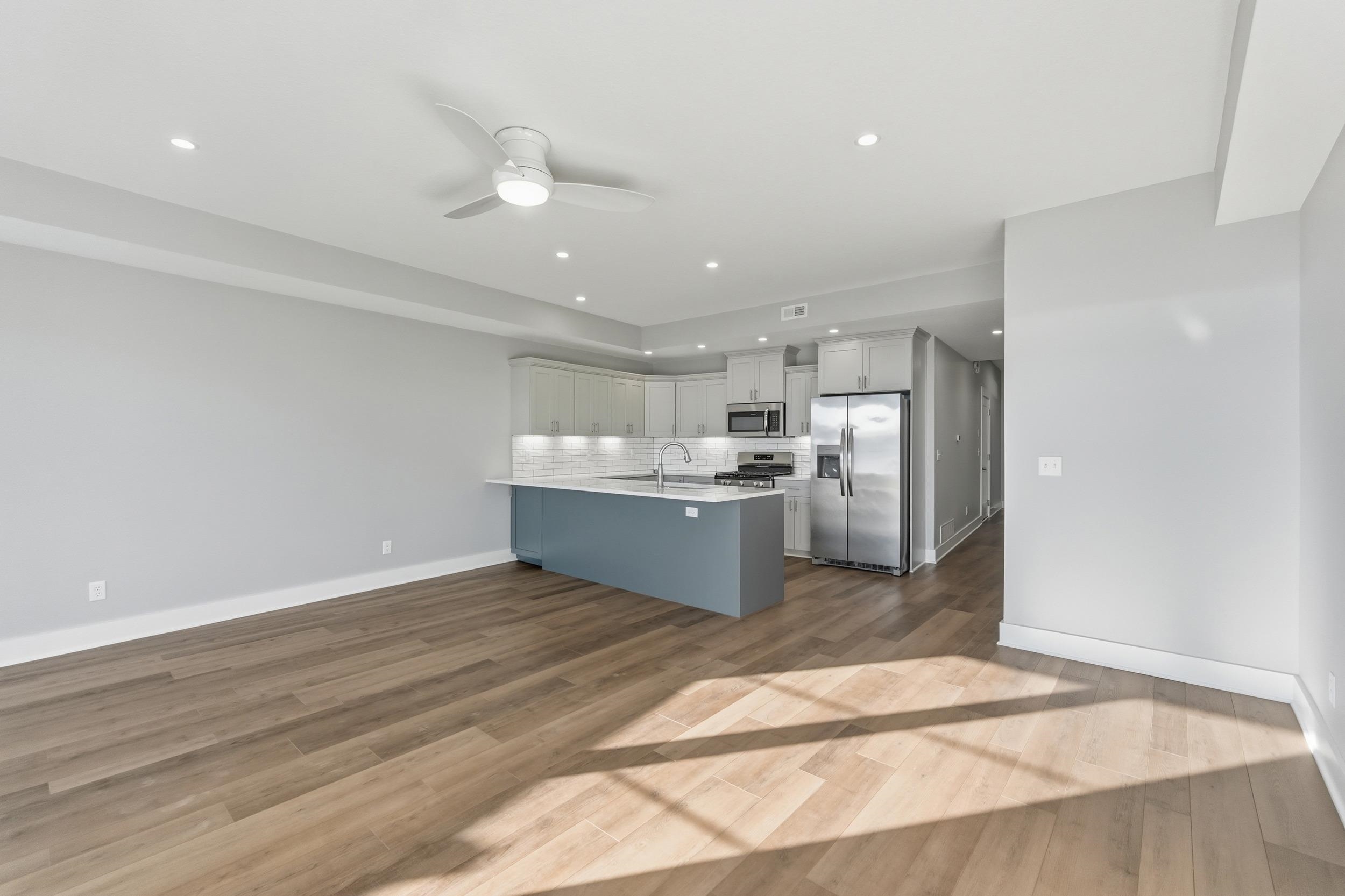 Photo 12 of 31 Lane 345 Crooked LK