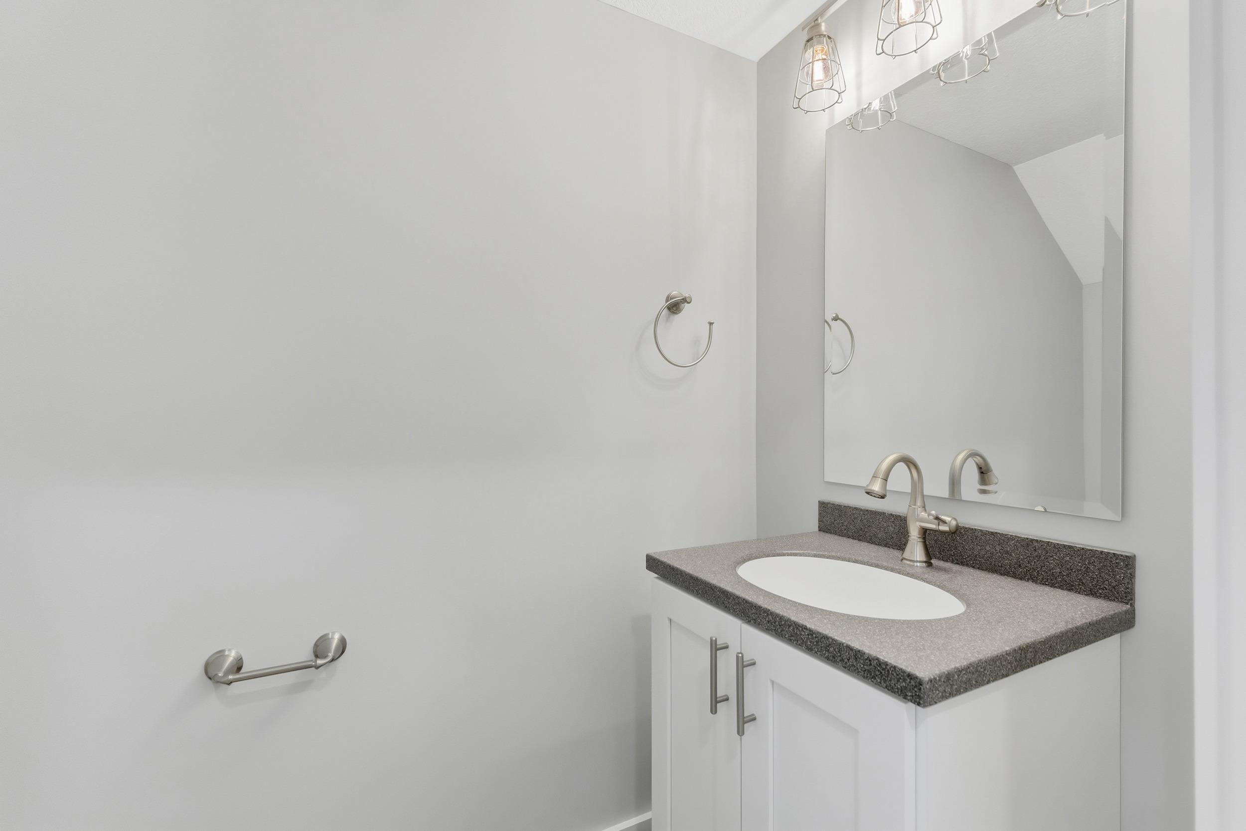 Photo 15 of 31 Lane 345 Crooked LK