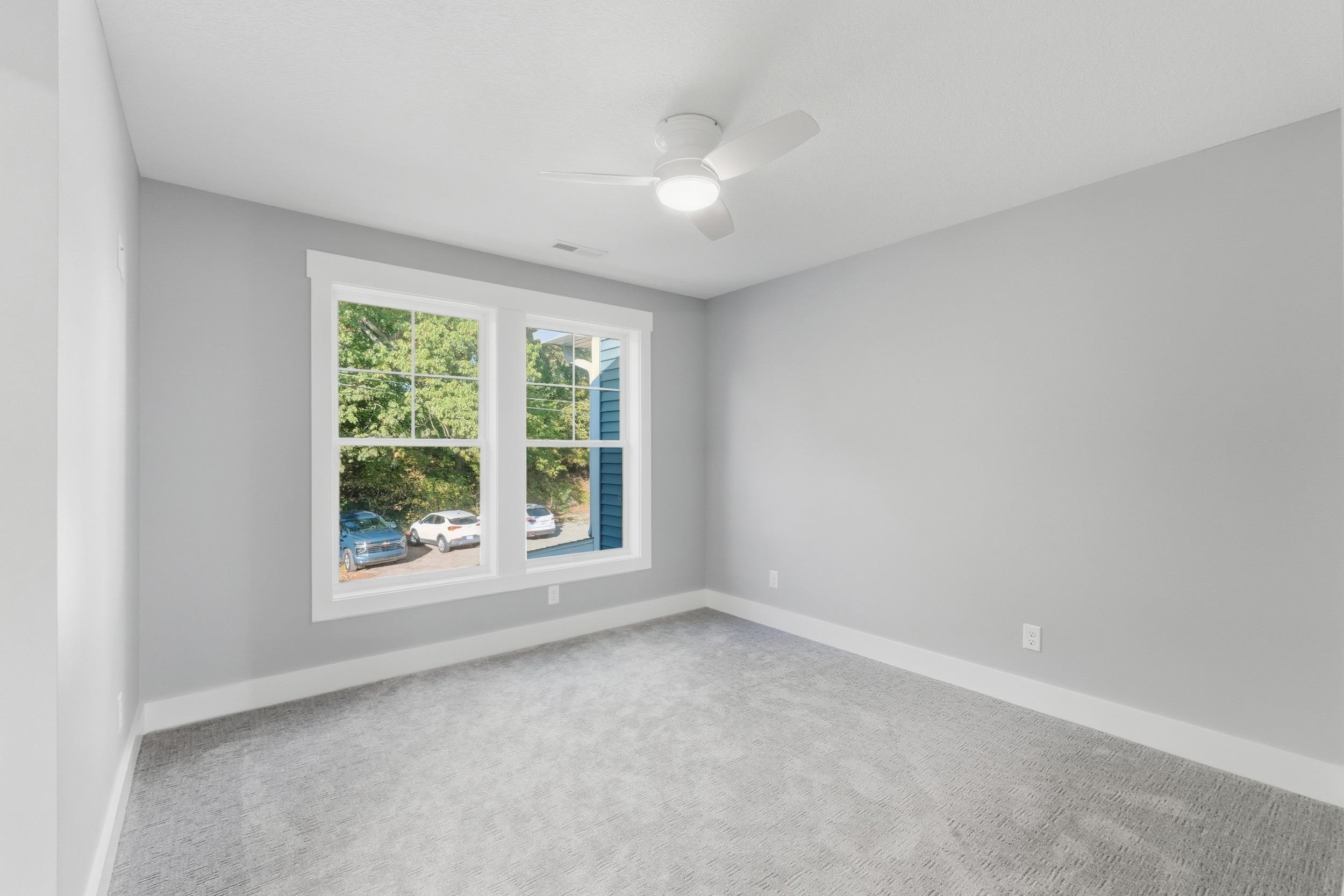 Photo 24 of 31 Lane 345 Crooked LK