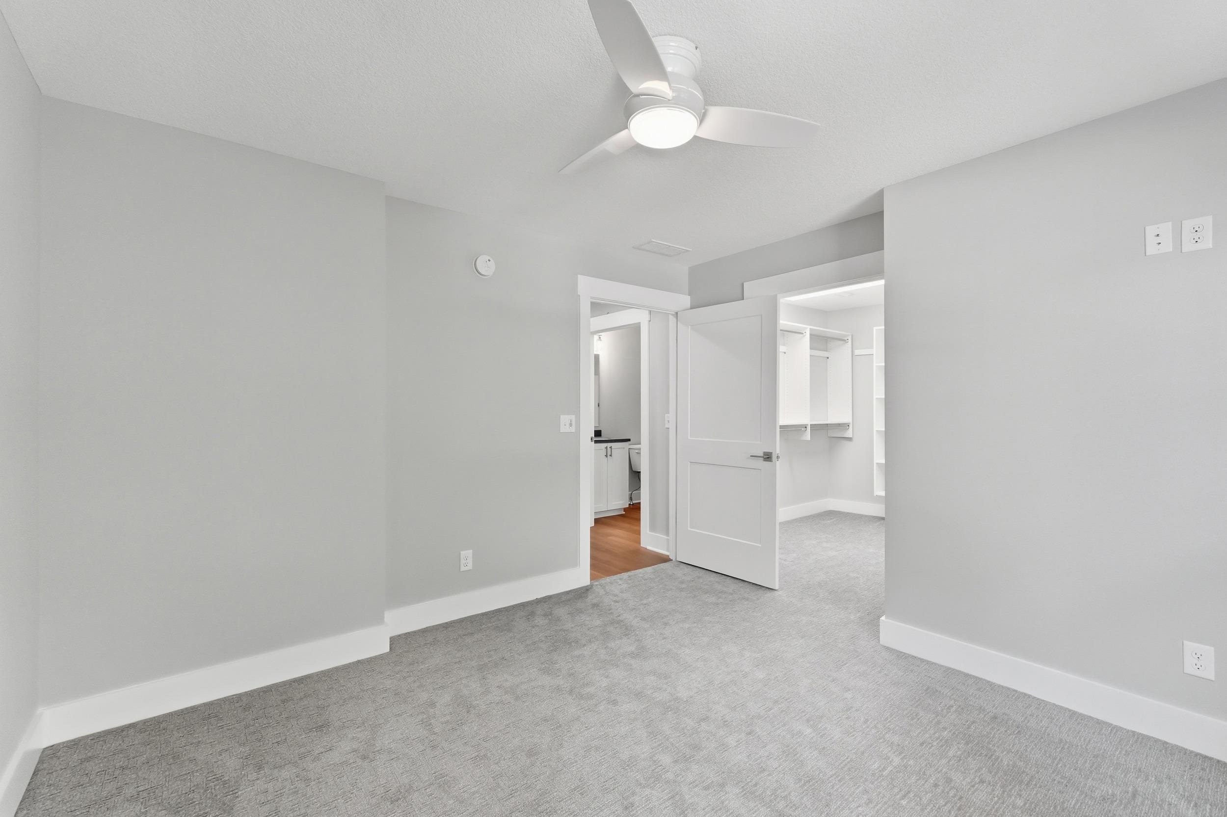 Photo 25 of 31 Lane 345 Crooked LK