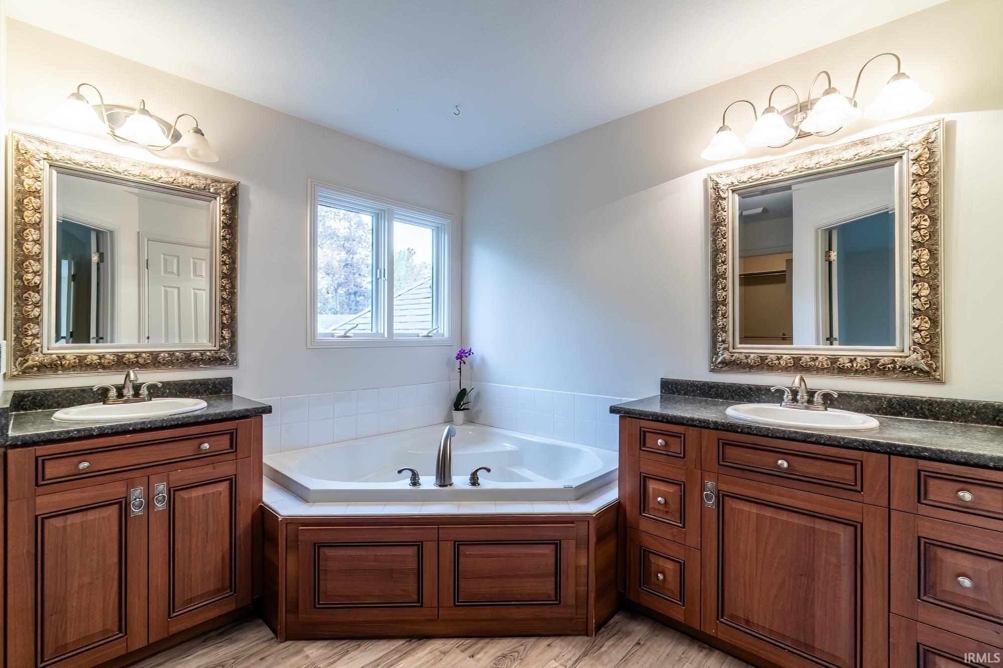 Photo 16 of 11819 Island Cove Drive