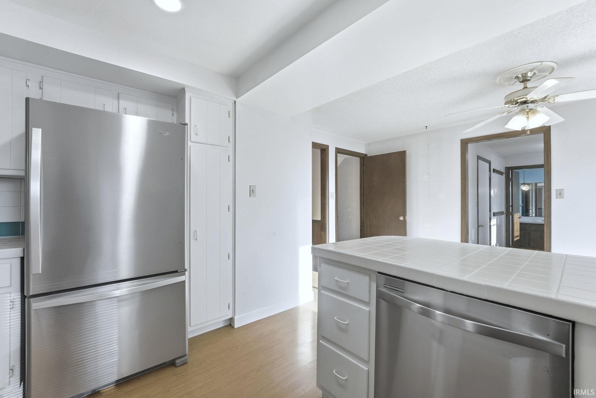 Photo 12 of 6711 Sullivans Court