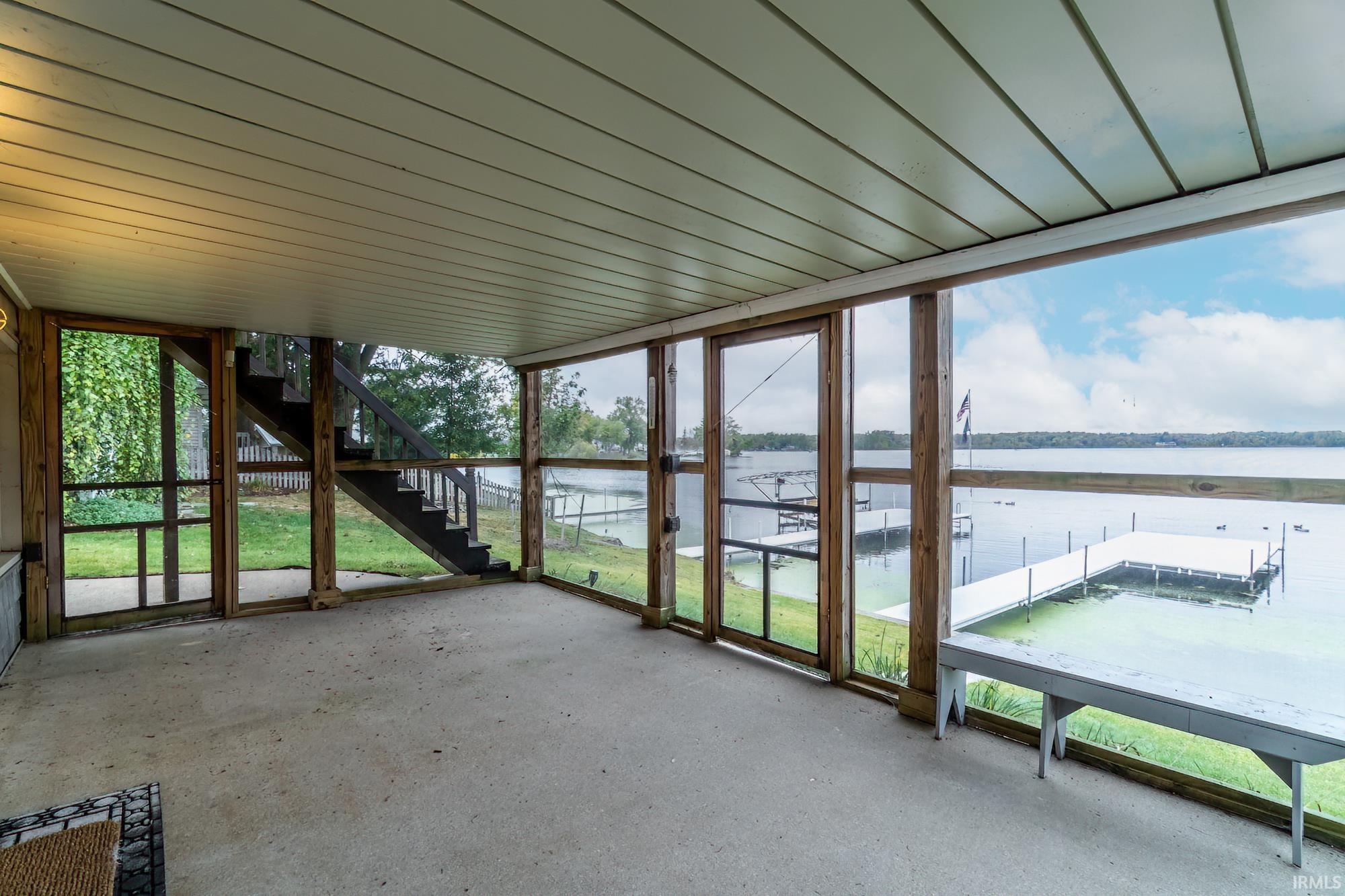 Photo 21 of 140 Ems W26 Lane