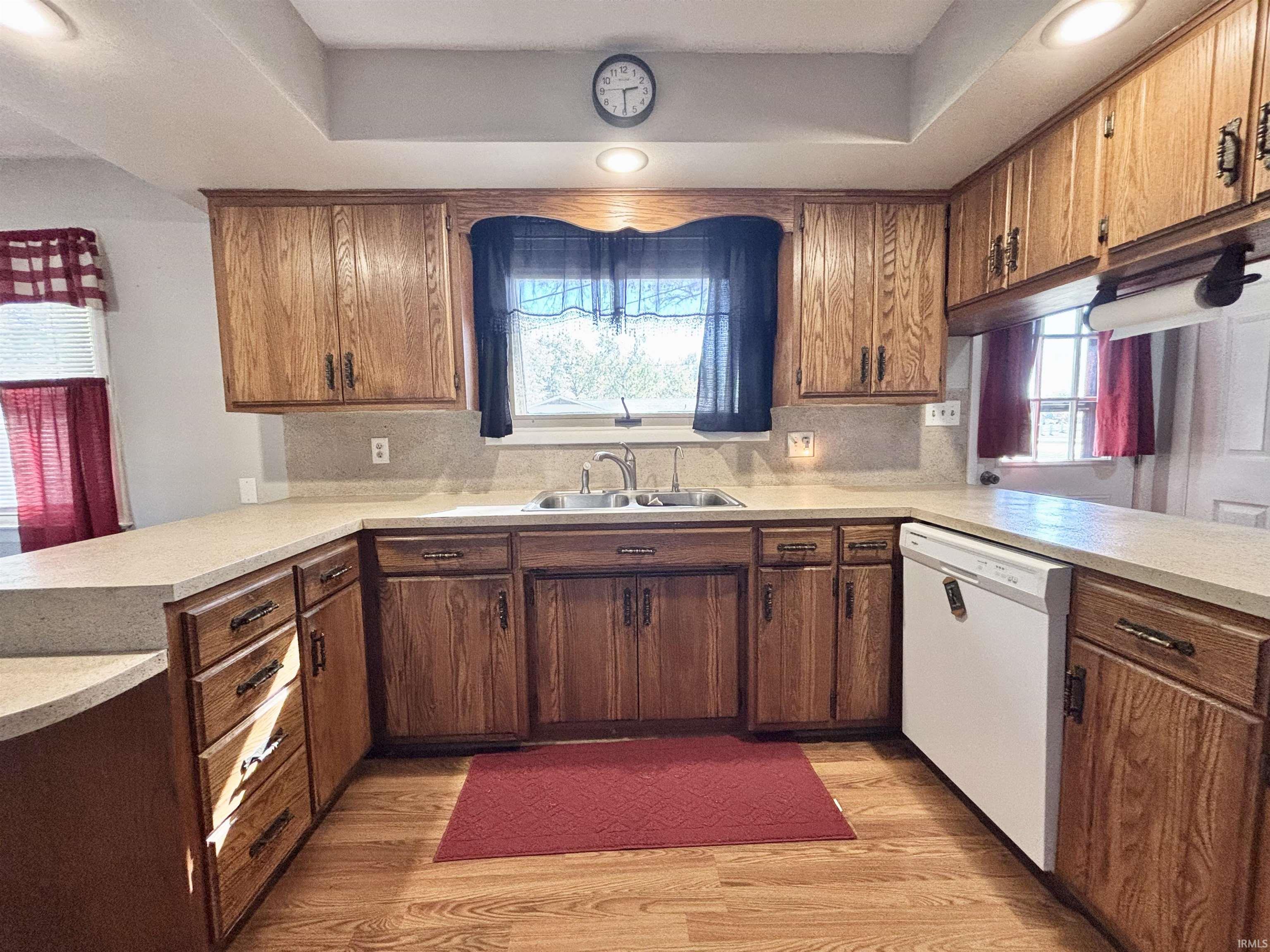 Photo 10 of 1224 W Clark