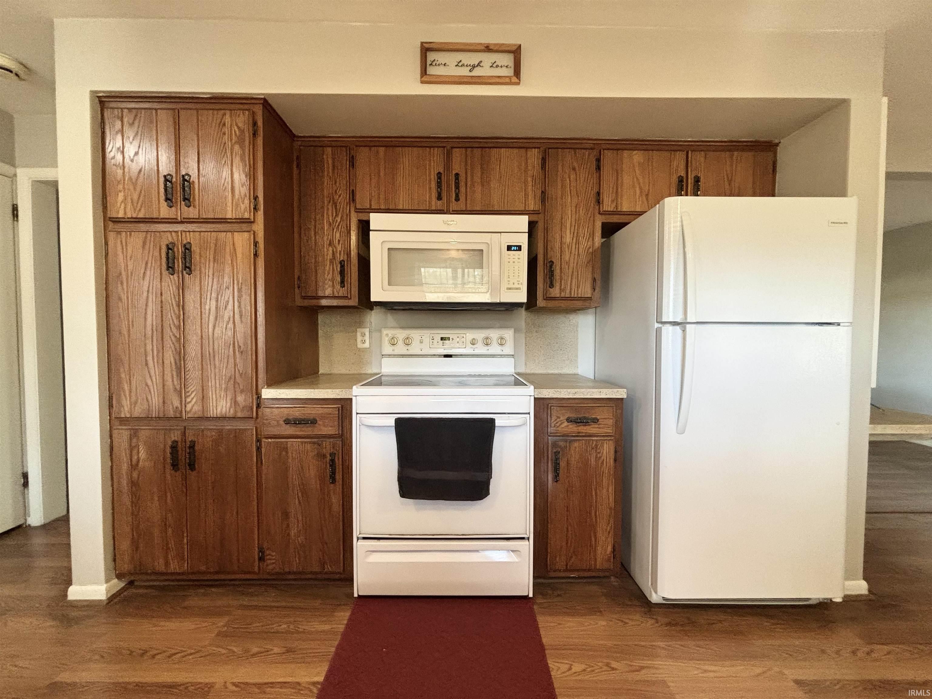 Photo 11 of 1224 W Clark