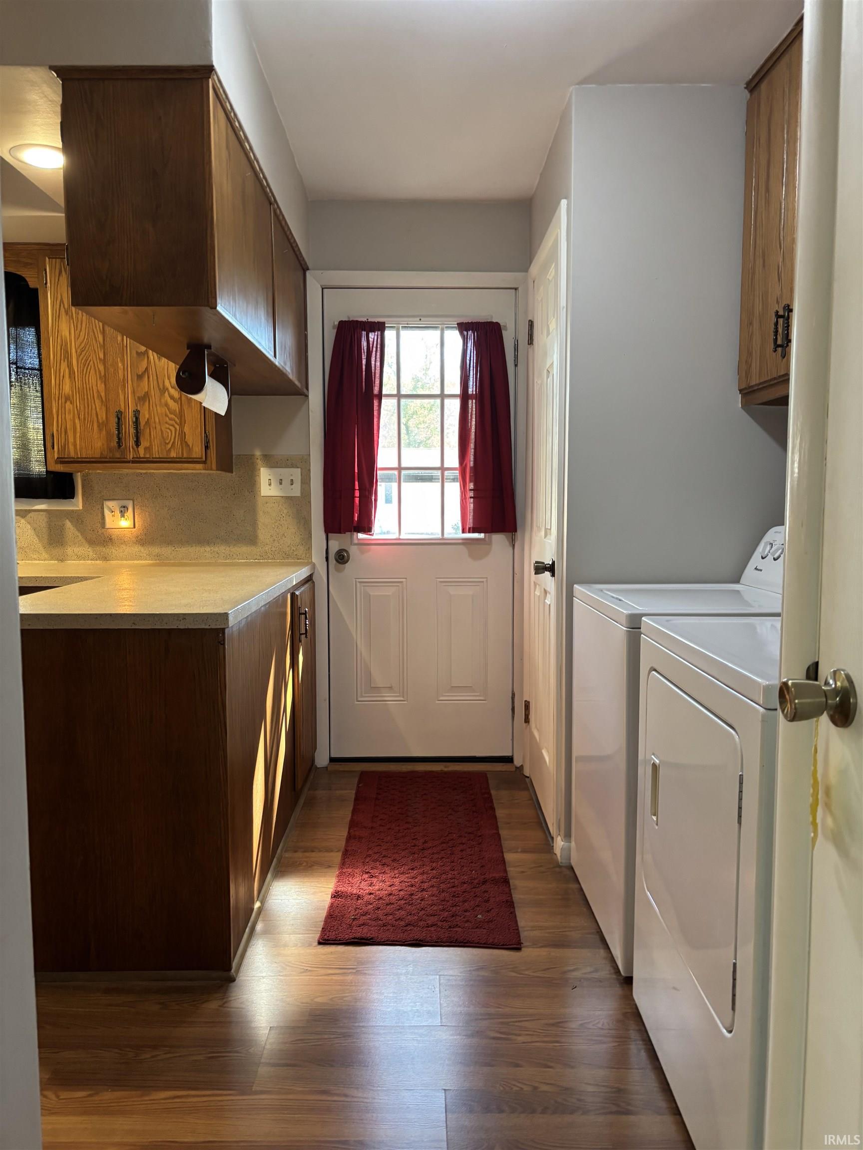 Photo 12 of 1224 W Clark