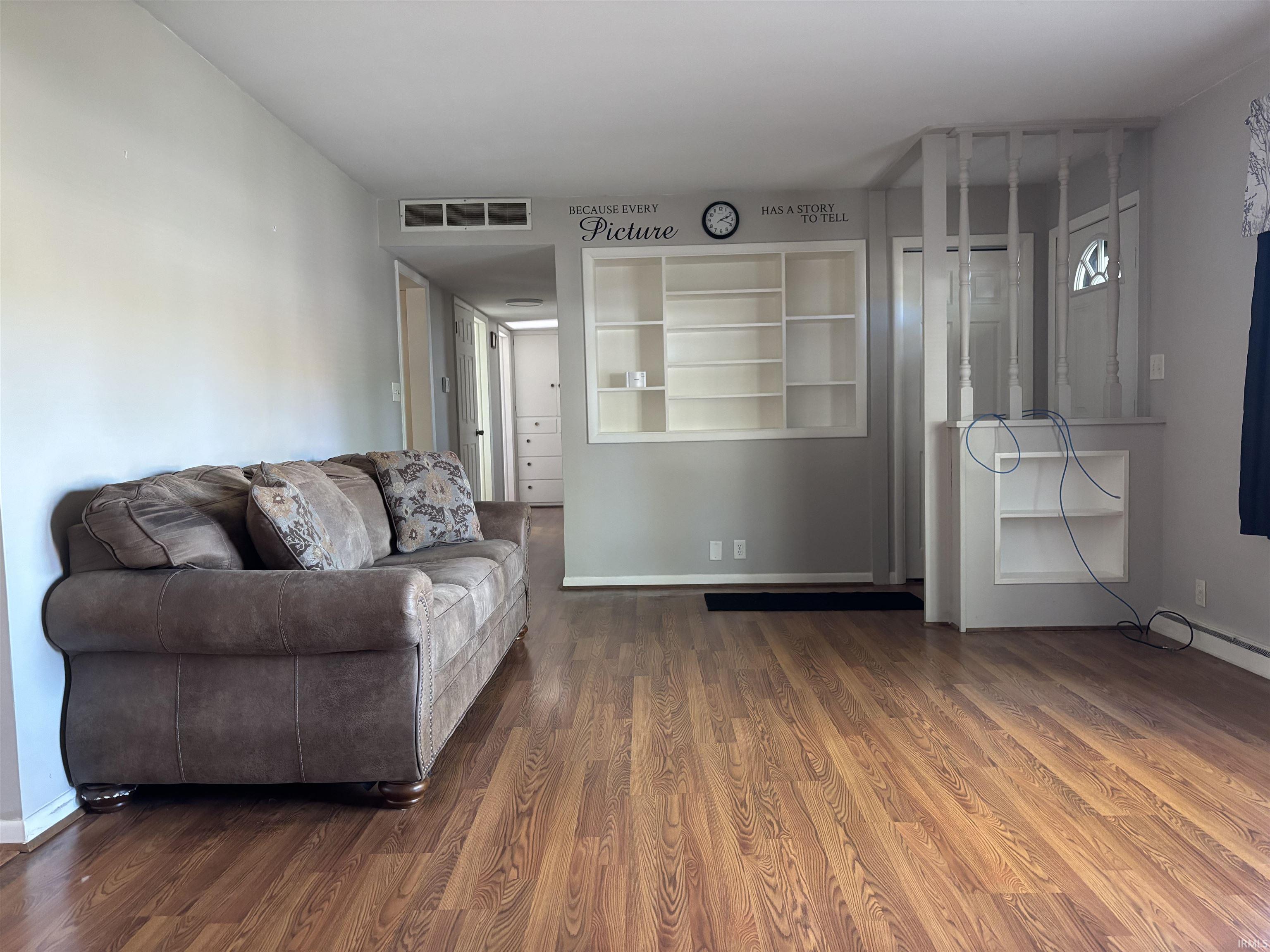 Photo 6 of 1224 W Clark