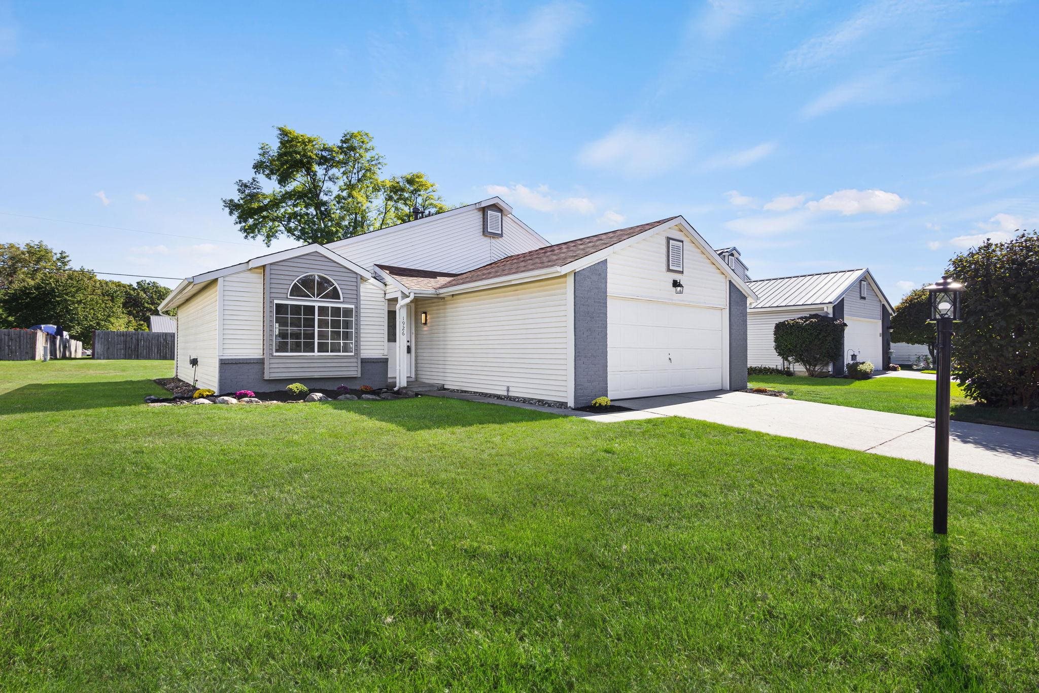 Photo 0 of 1926 Woodland Drive