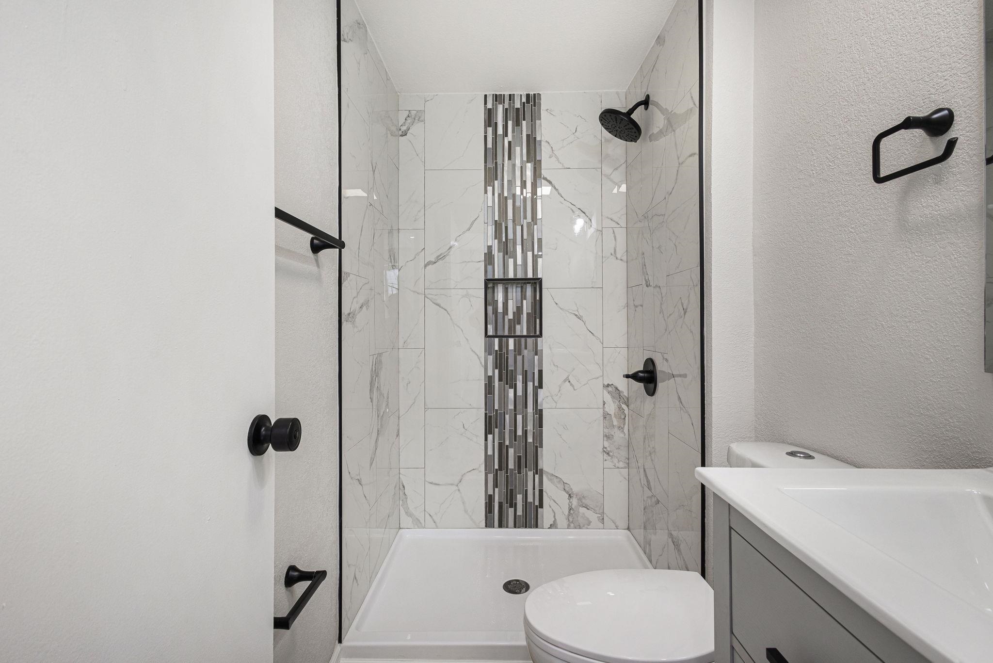 Photo 20 of 1926 Woodland Drive