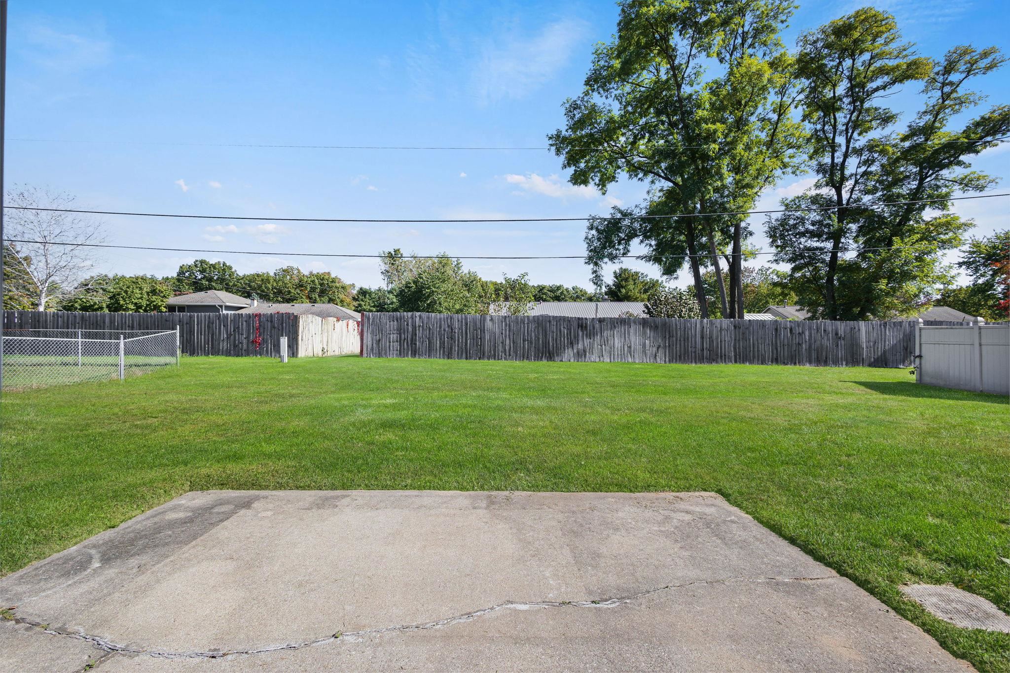 Photo 23 of 1926 Woodland Drive