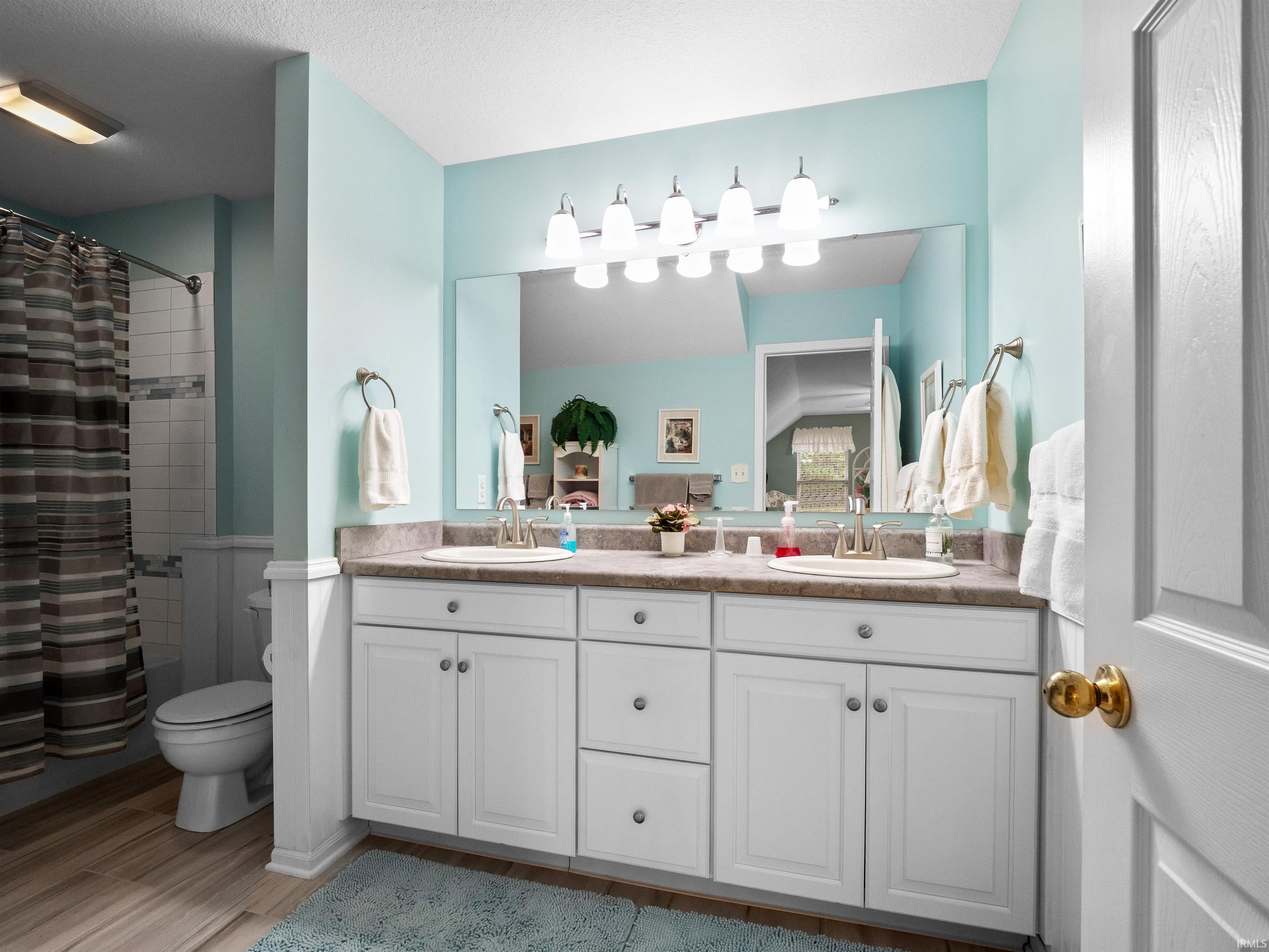 Photo 21 of 5140 Coventry Lane