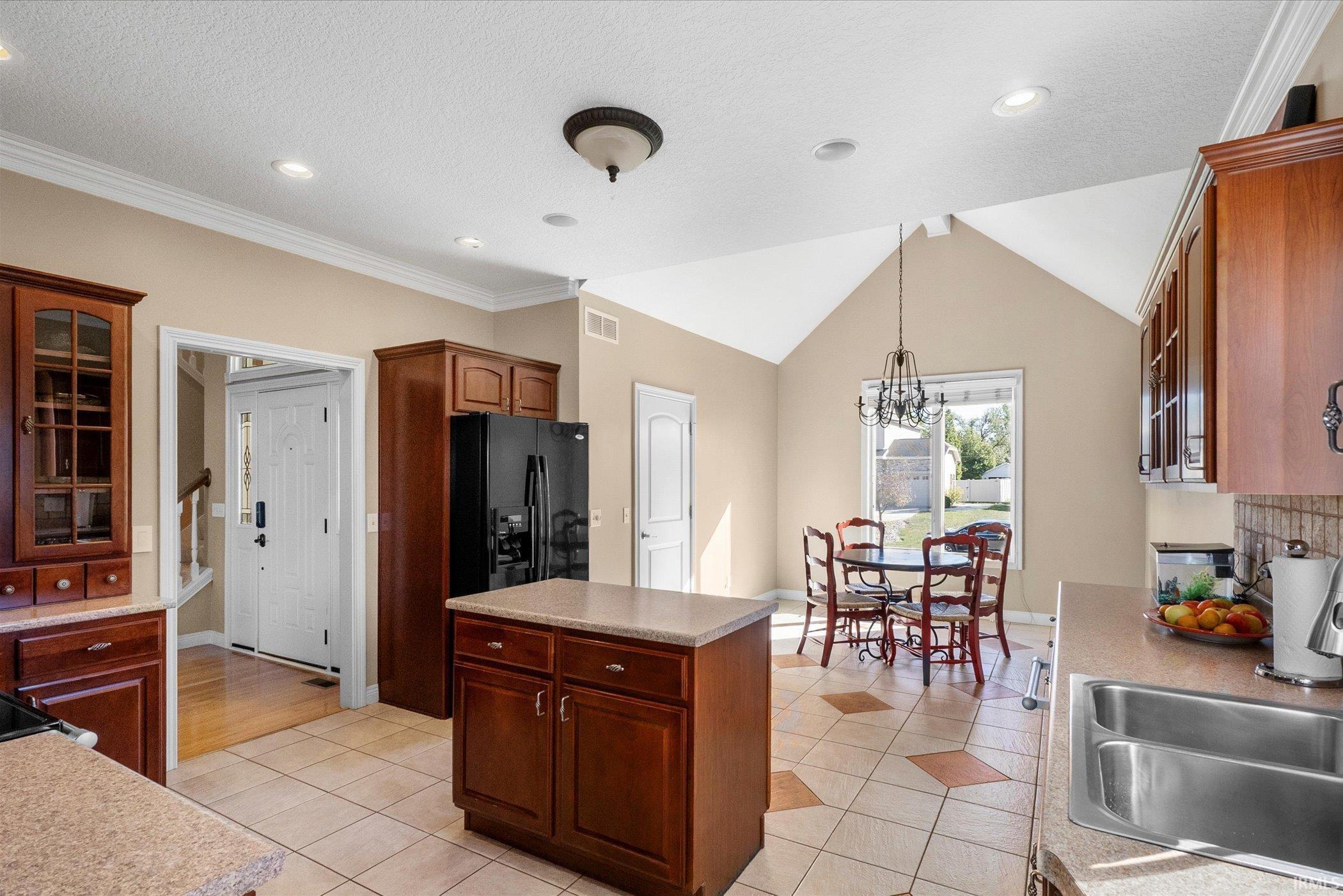 Photo 4 of 5101 Chablis Court