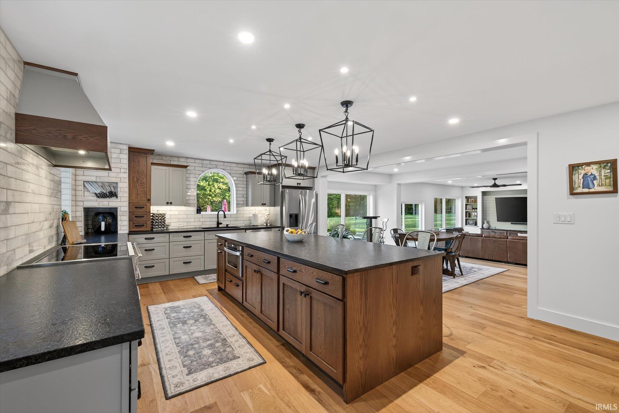 Homes for sale in Bloomington, IN | 5999 Nehrt Rd, Bloomington, IN 47408 | MLS# 202542218