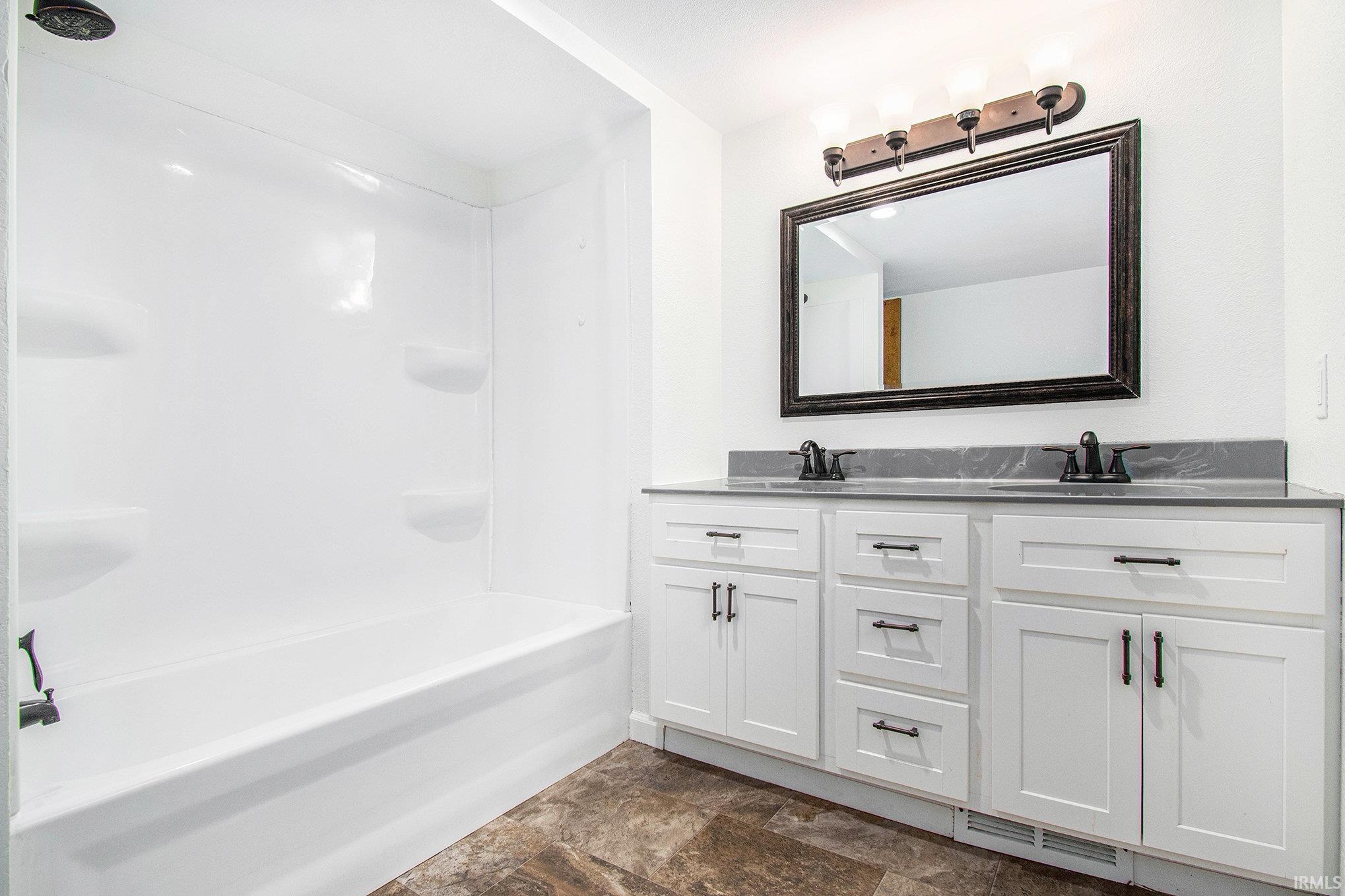 Photo 15 of 751 S Locke Street