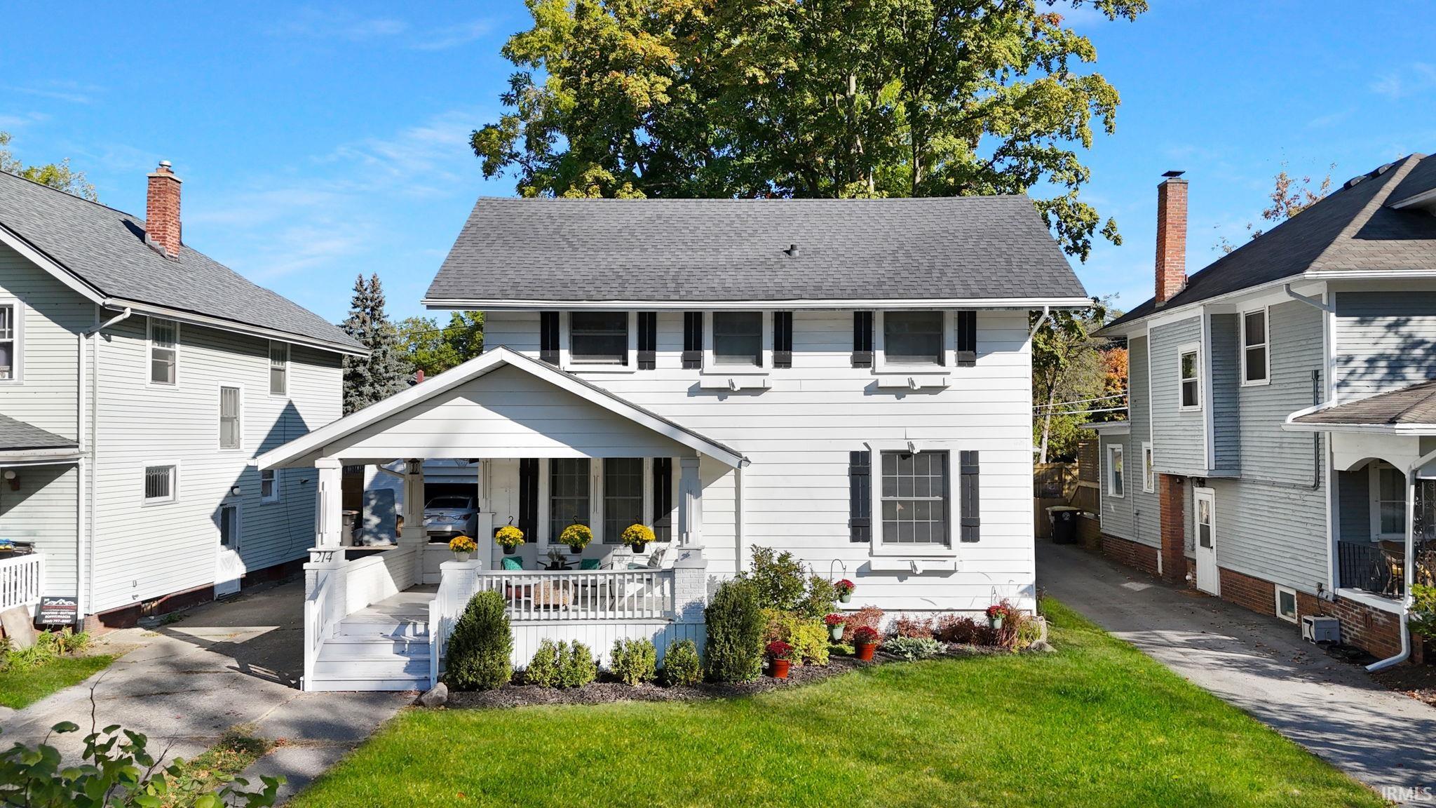 Photo 1 of 214 N Seminole Circle