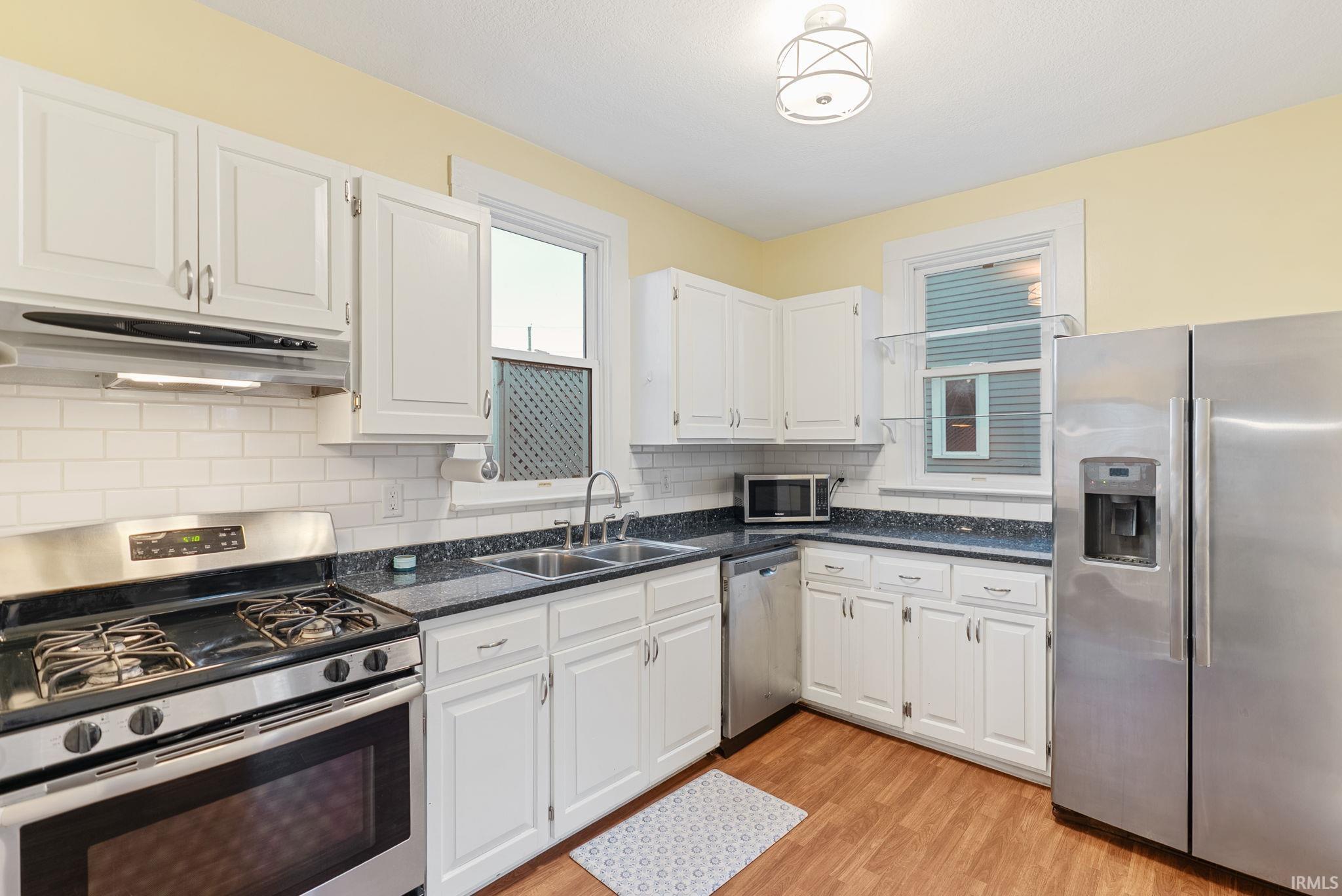 Photo 11 of 214 N Seminole Circle