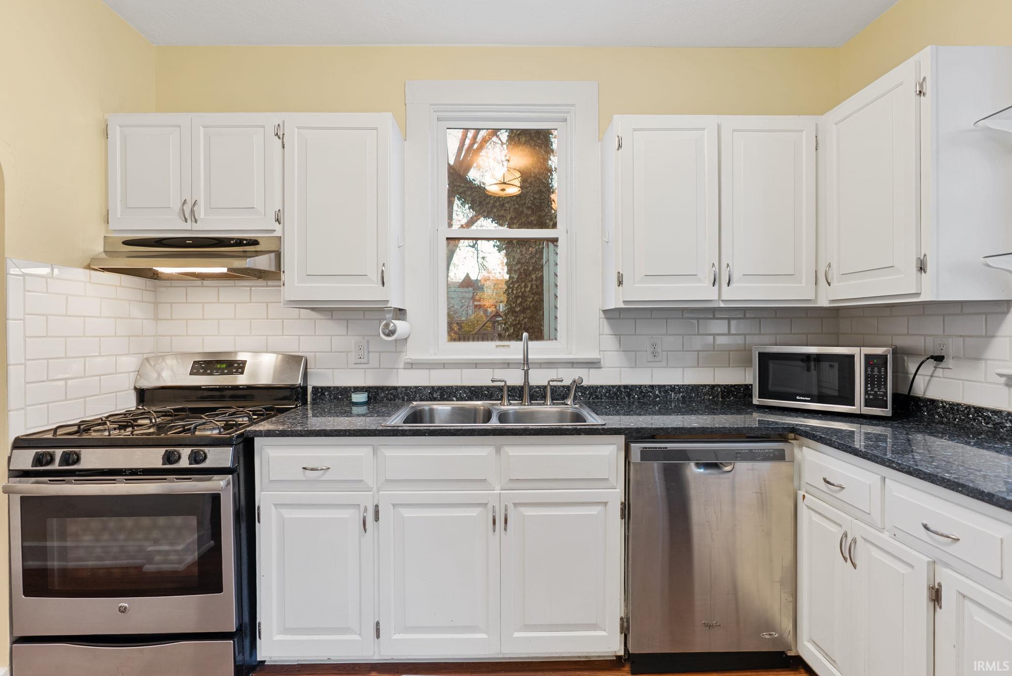 Photo 12 of 214 N Seminole Circle