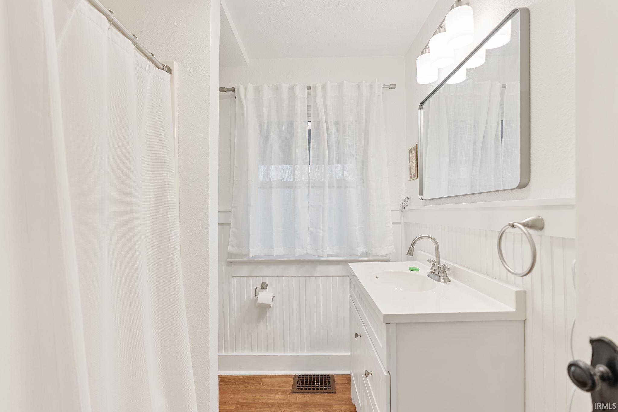 Photo 22 of 214 N Seminole Circle