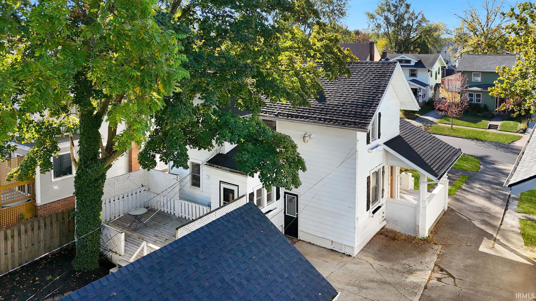 Photo 32 of 214 N Seminole Circle