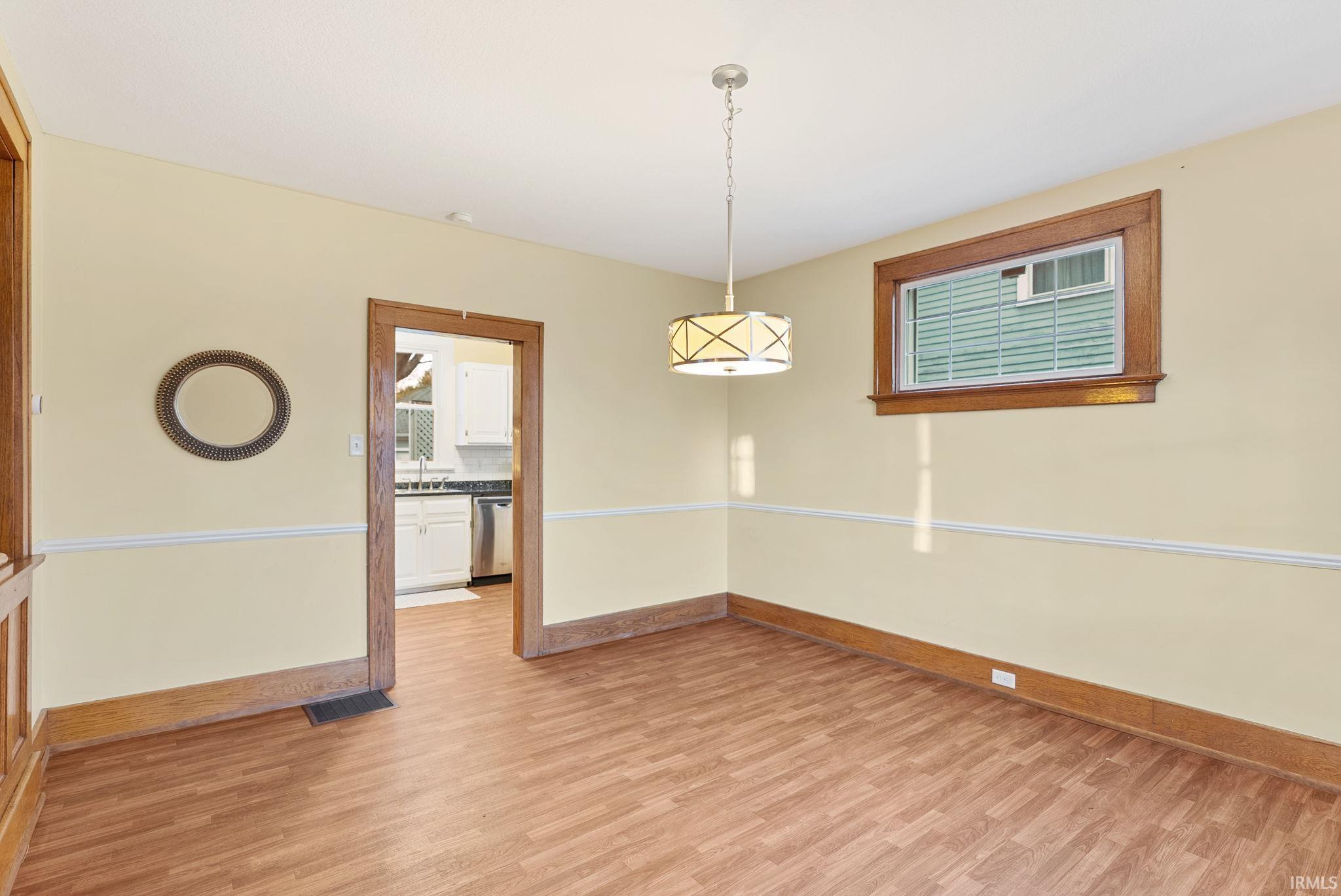 Photo 8 of 214 N Seminole Circle