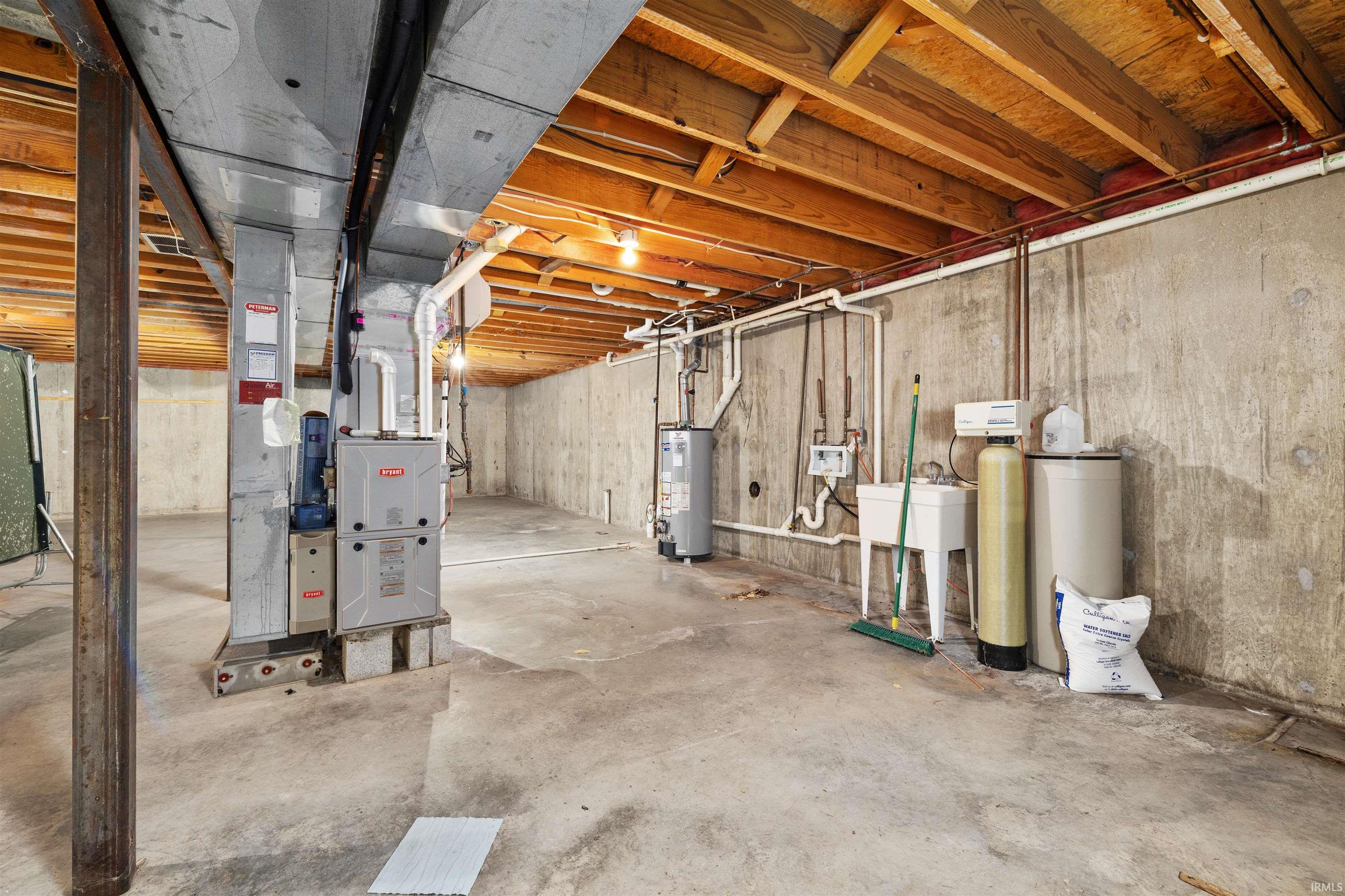 Photo 23 of 271 N McClellan Street