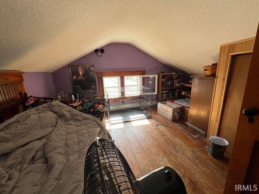 Photo 15 of 5909 N Lincoln Street