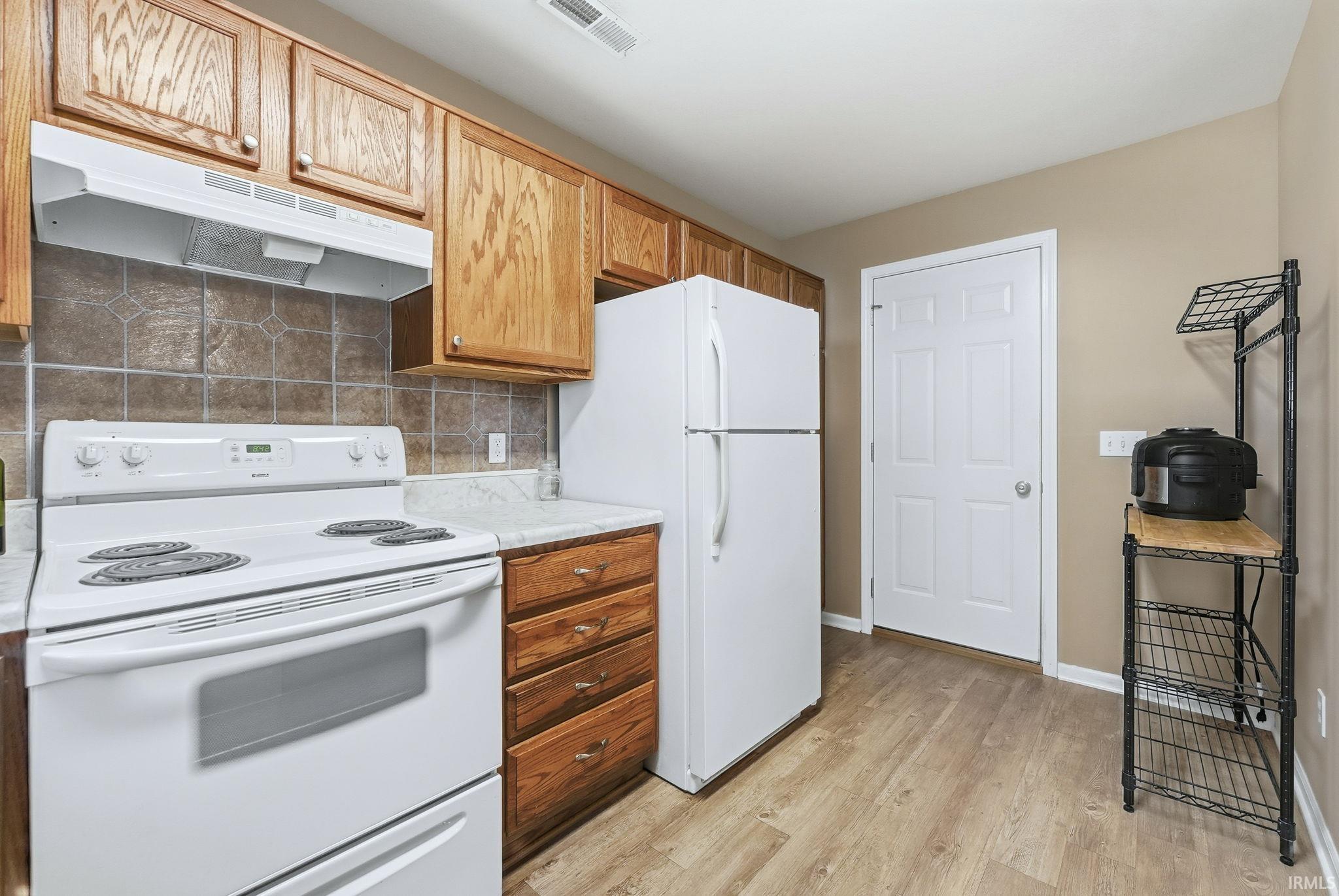 886 S Sommerset Trail