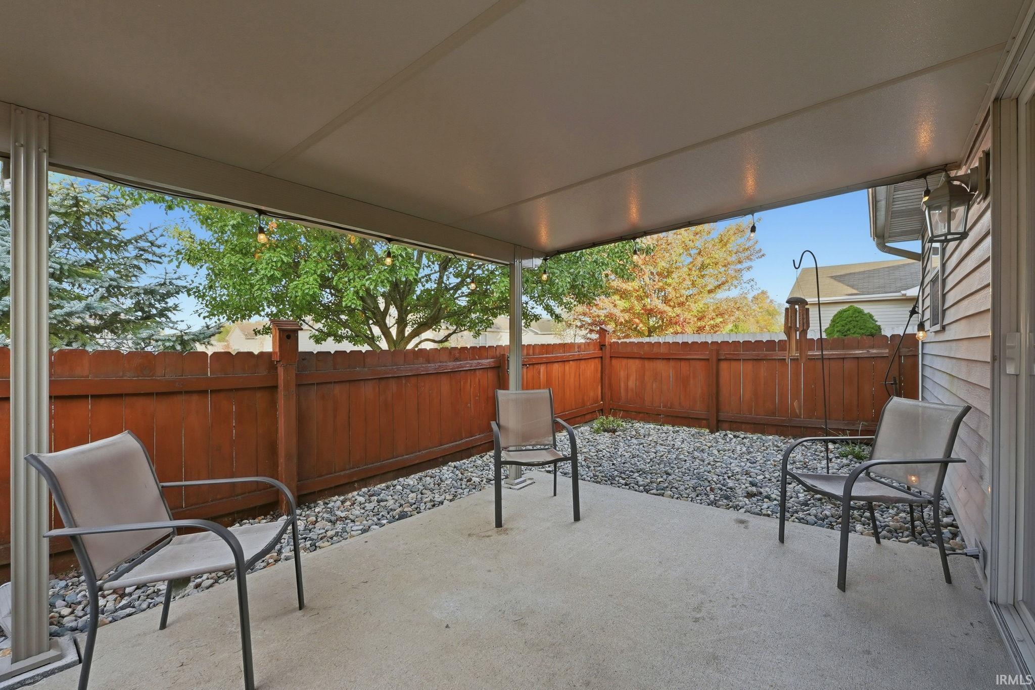 886 S Sommerset Trail