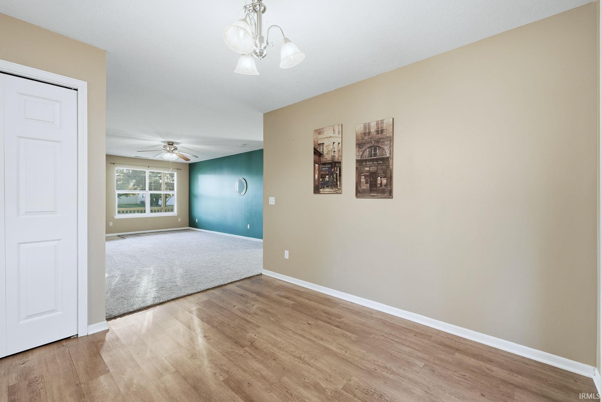886 S Sommerset Trail