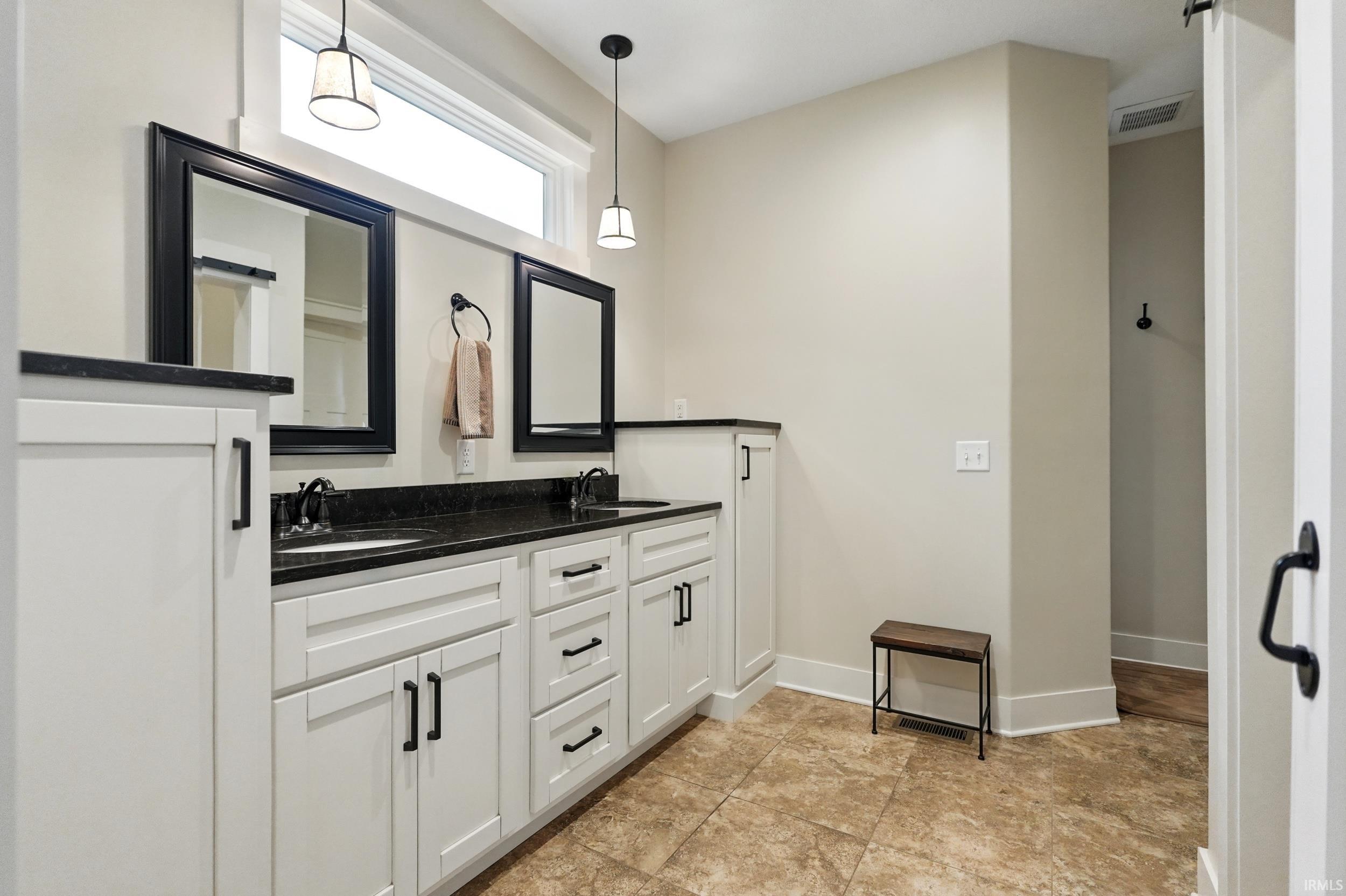 Photo 16 of 6212 Deer Hollow Road