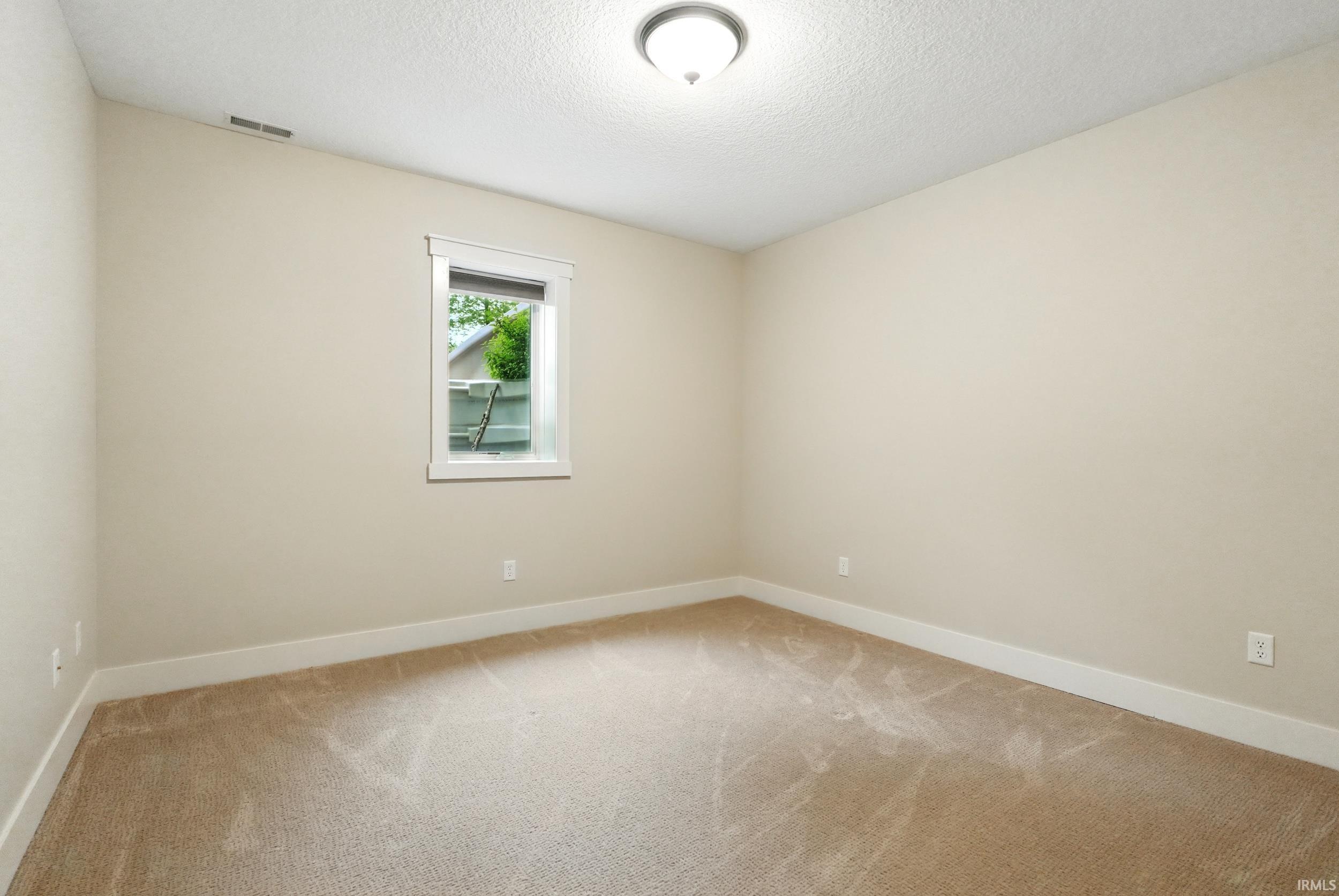 Photo 27 of 6212 Deer Hollow Road