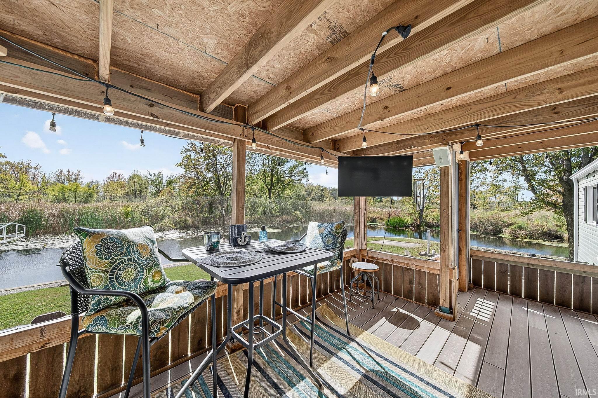 Photo 20 of 75 EMS T4 LN