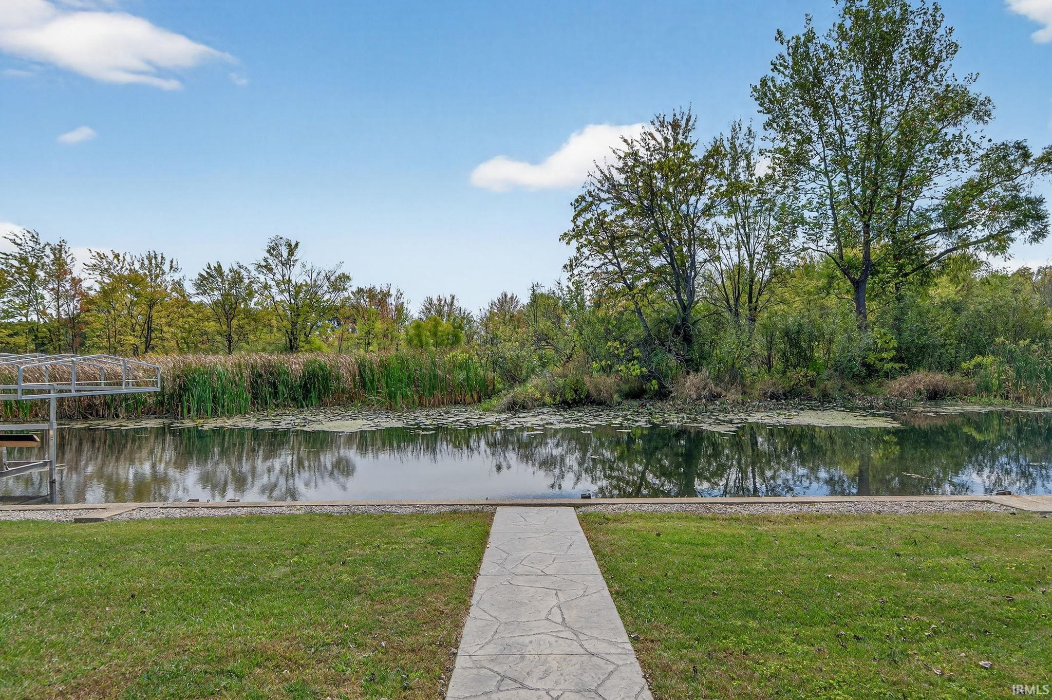 Photo 6 of 75 EMS T4 LN