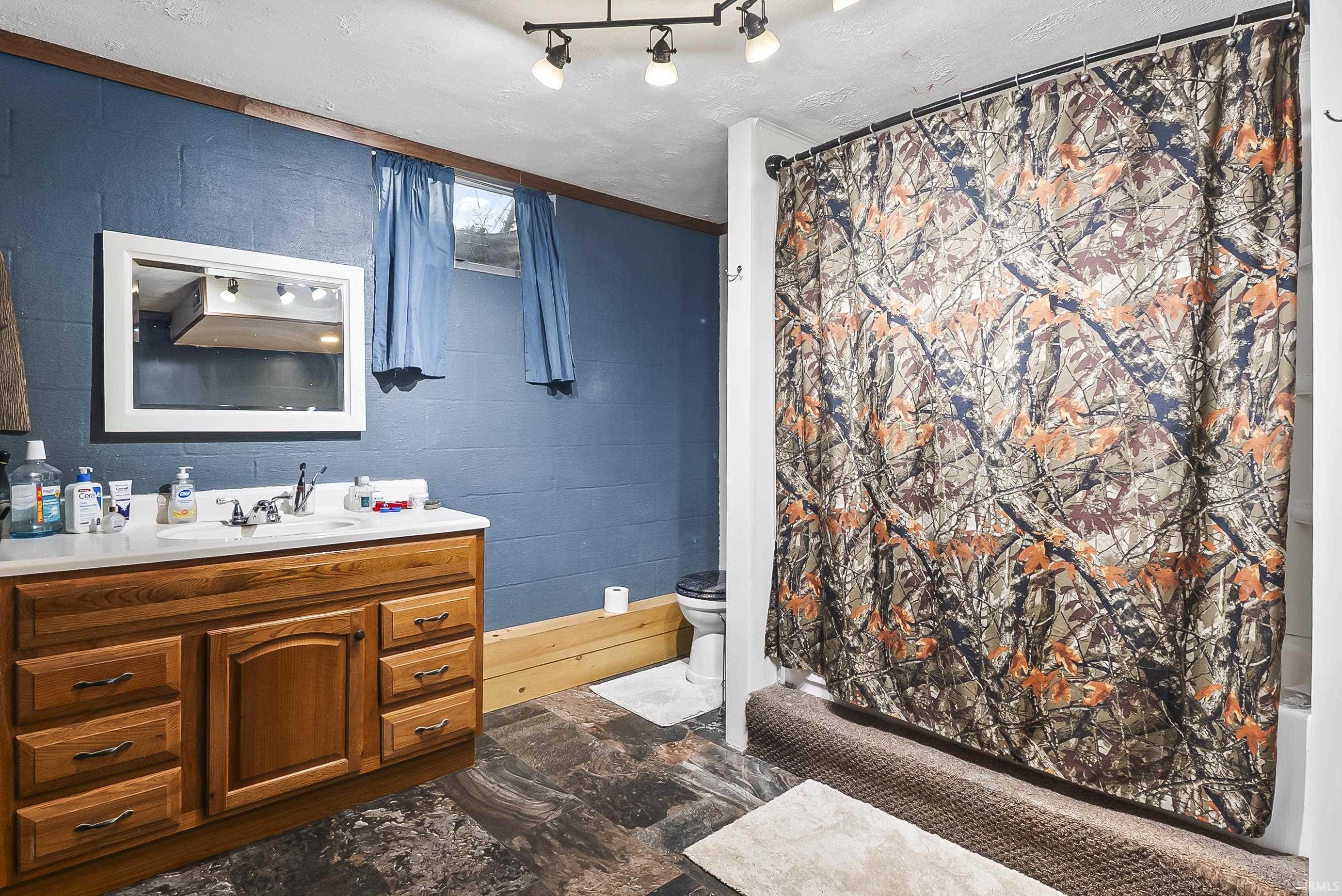 Photo 27 of 1901 Ironwood Drive