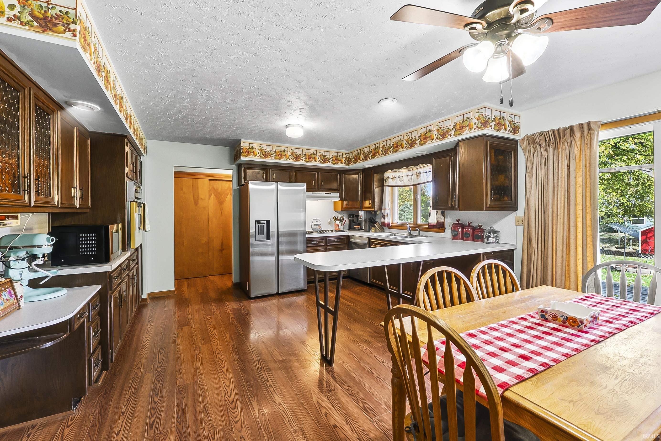 Photo 4 of 1901 Ironwood Drive