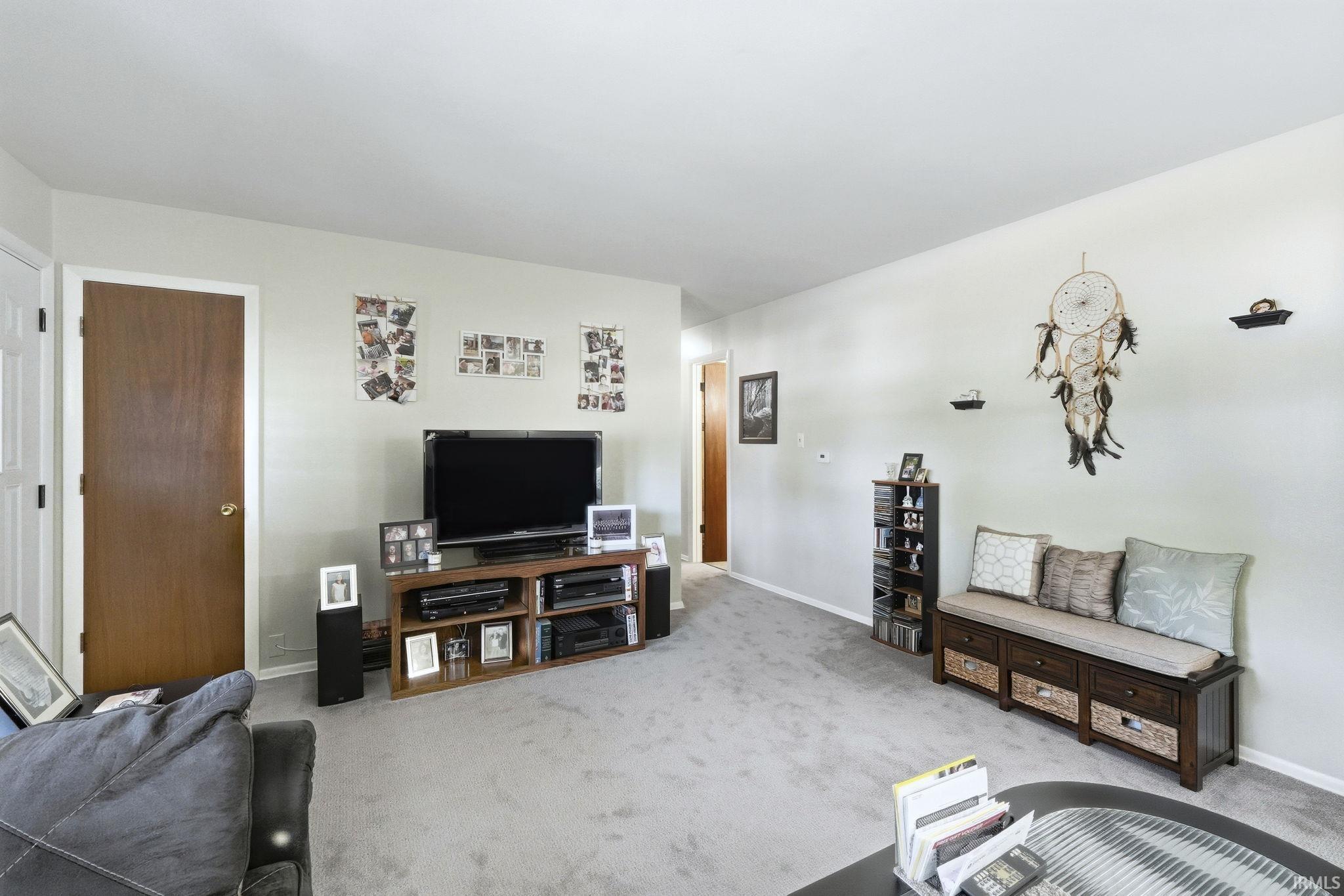 Photo 5 of 3226 Dodge Avenue