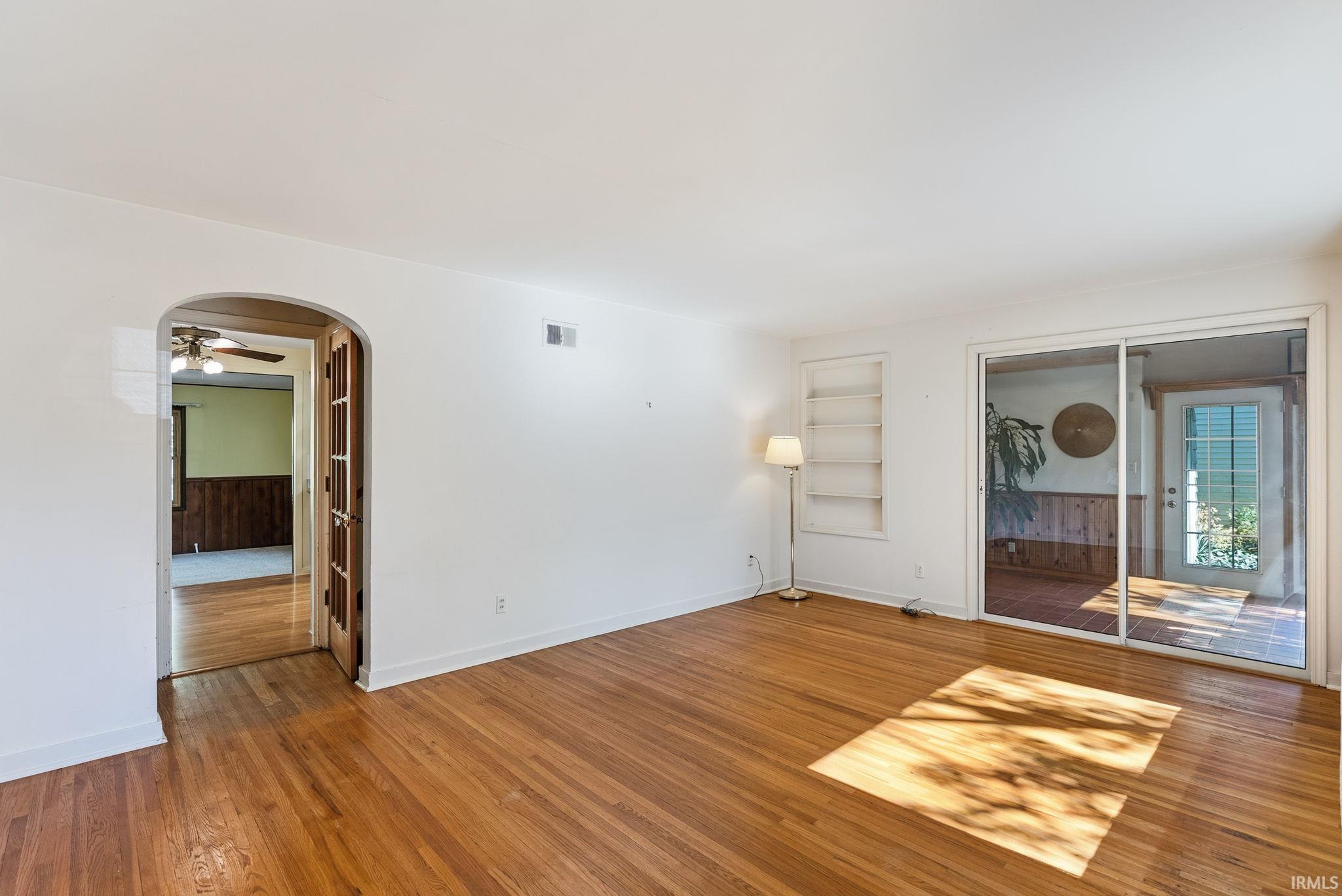 Photo 4 of 1309 Somerset Lane