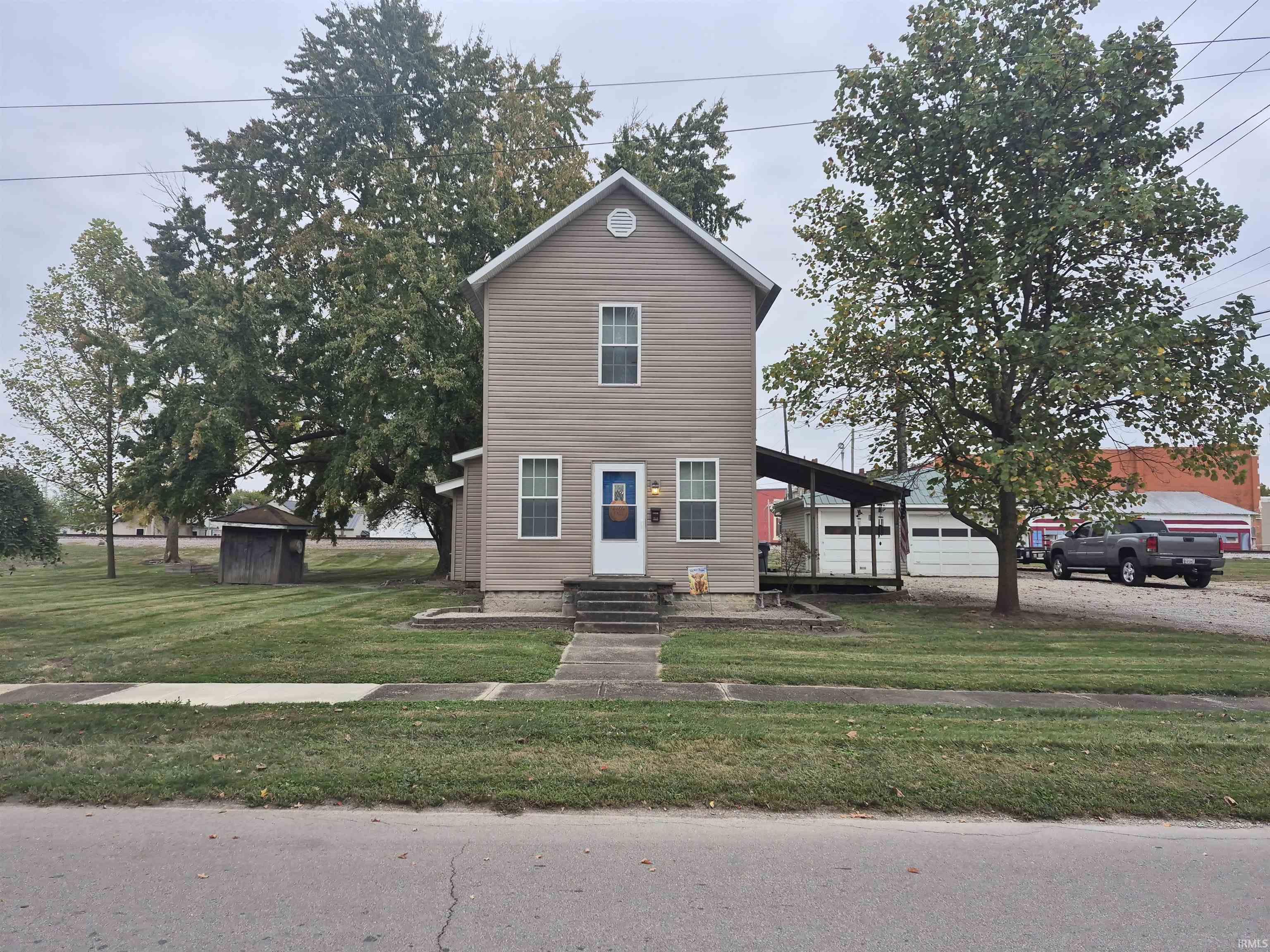 Homes for sale in Dunkirk, IN | 121 E Center St, Dunkirk, IN 47336 | MLS# 202542304