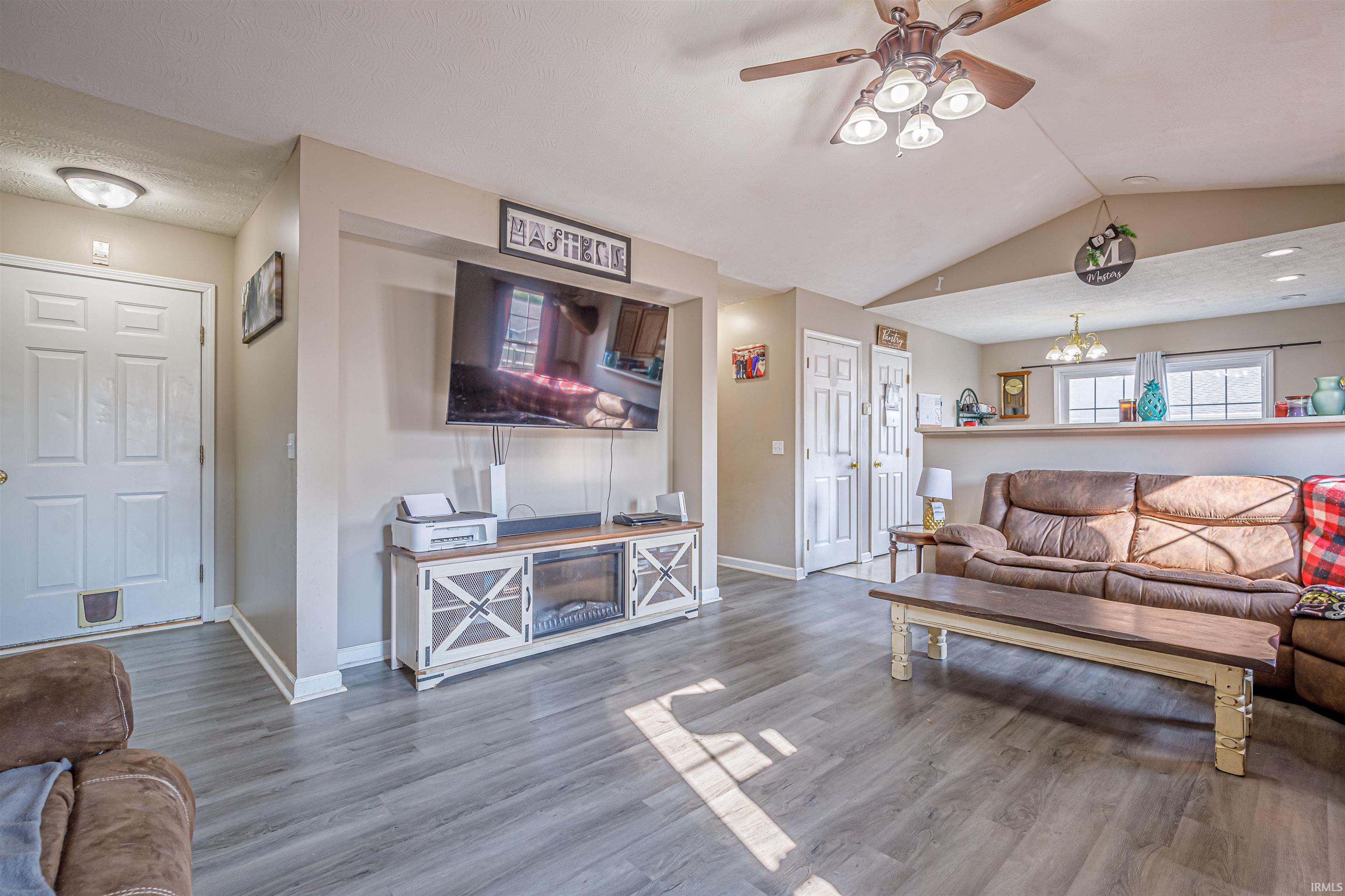 Homes for sale in Princeton, IN | 506 W Monroe St, Princeton, IN 47670 | MLS# 202542314