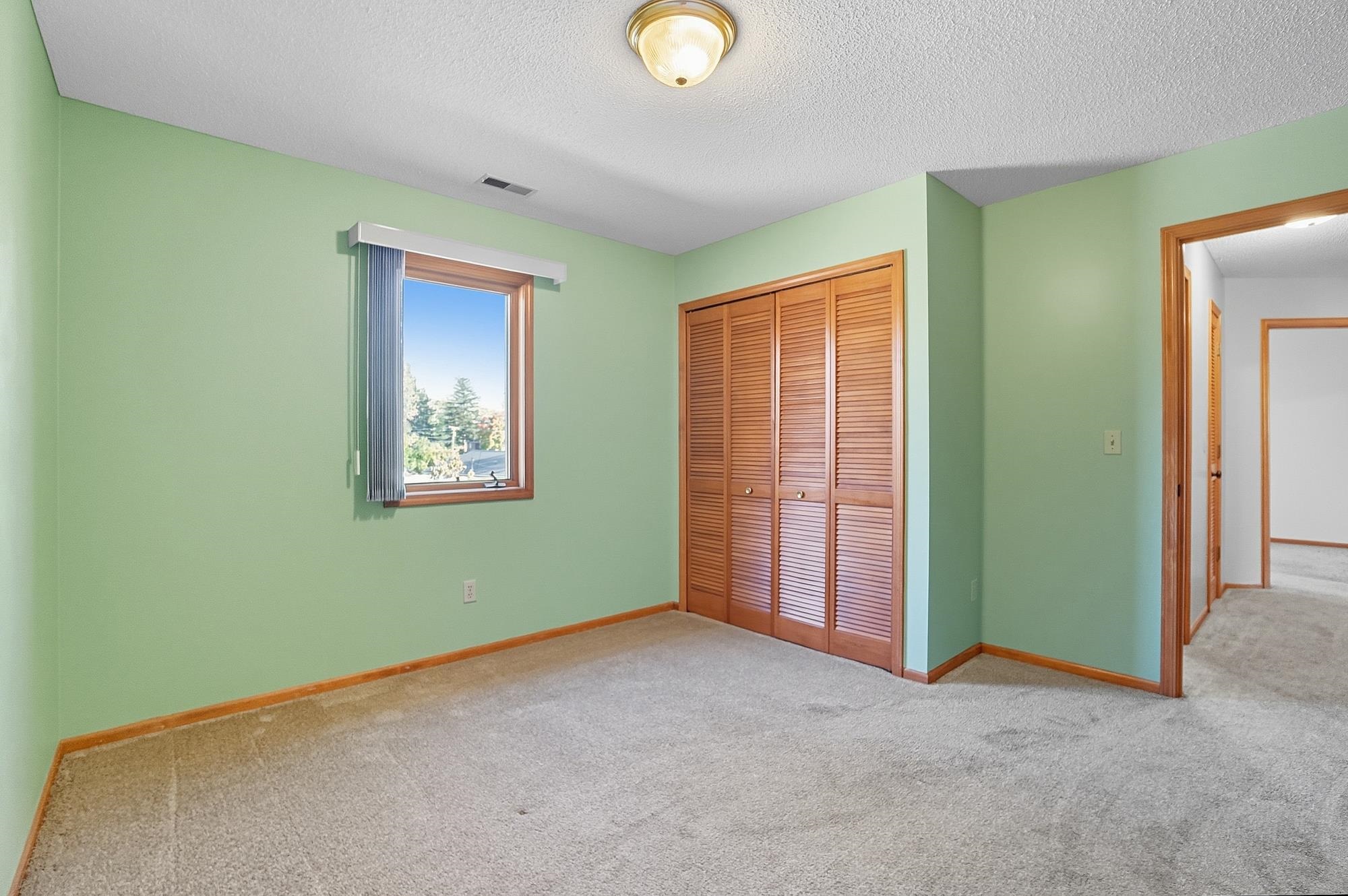 Photo 33 of 8916 Stoneridge Court