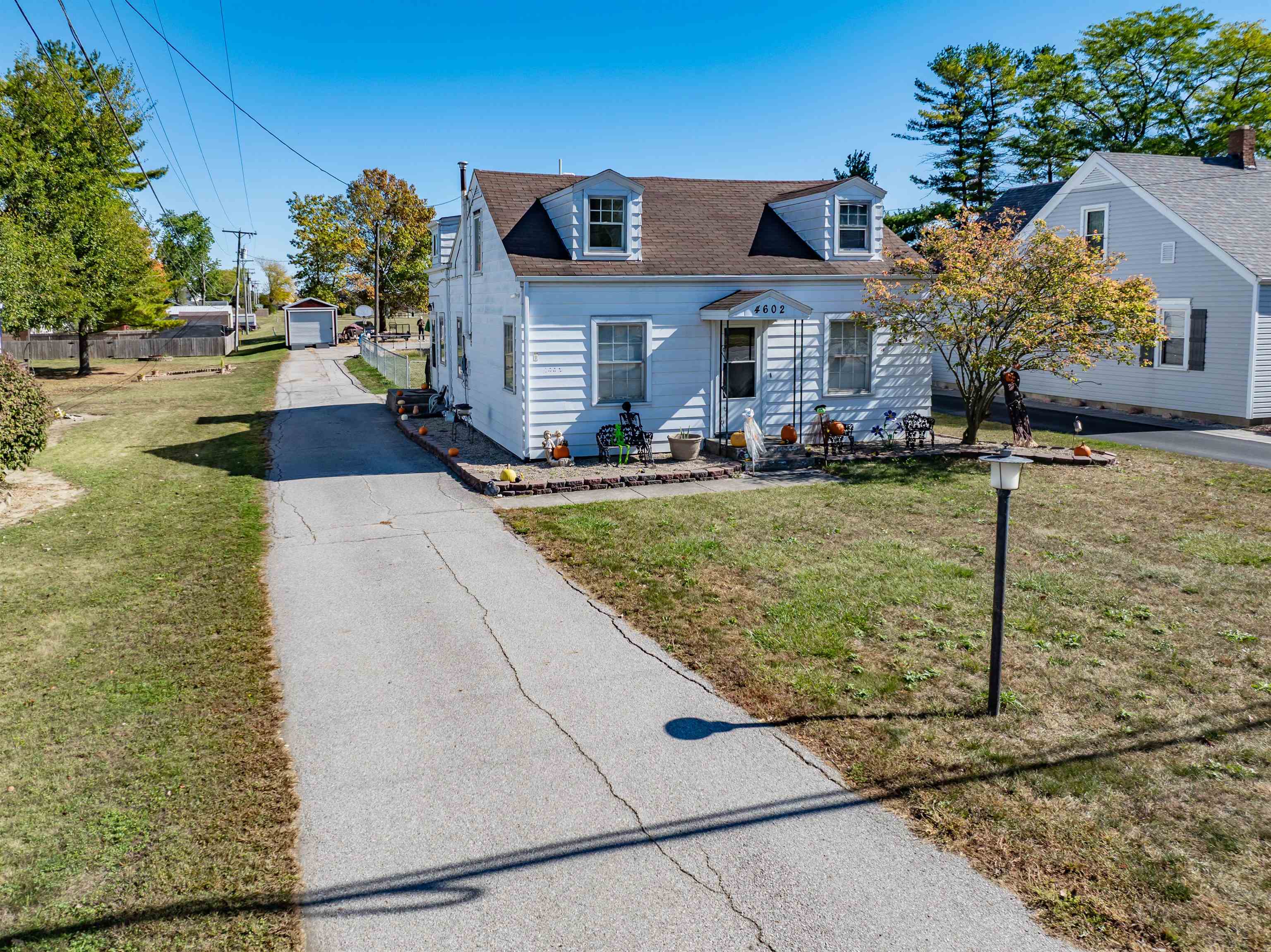 Photo 2 of 4602 N State Road 101