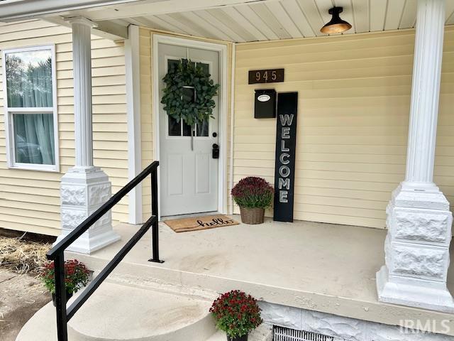 Homes for sale in Clinton, IN | 945 Morey St, Clinton, IN 47842 | MLS# 202542333