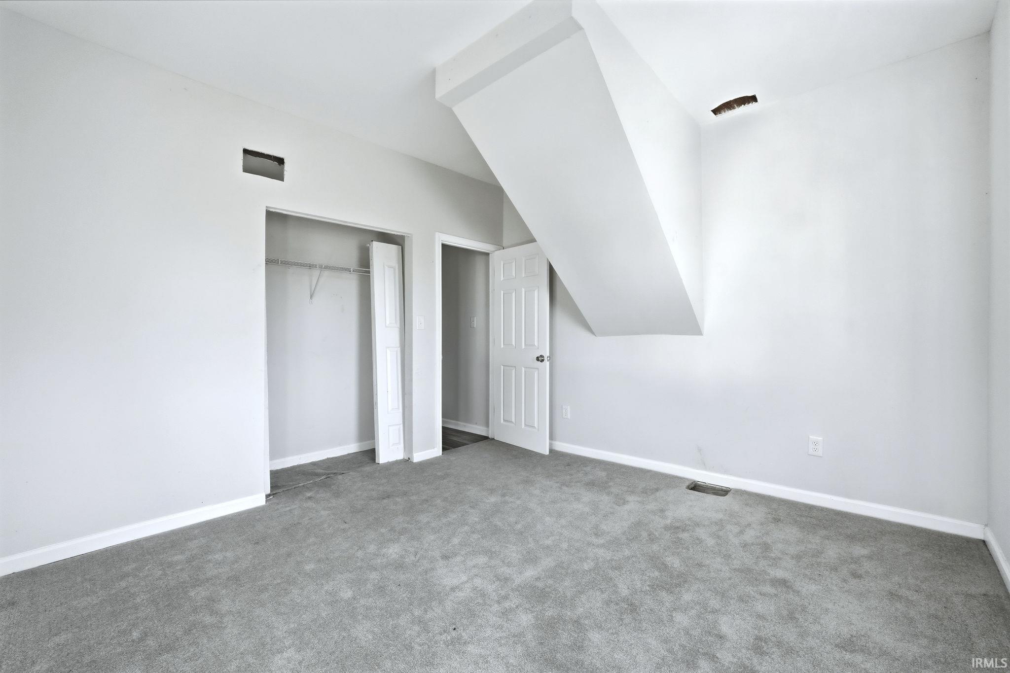 Photo 14 of 10088 S Ohio Street