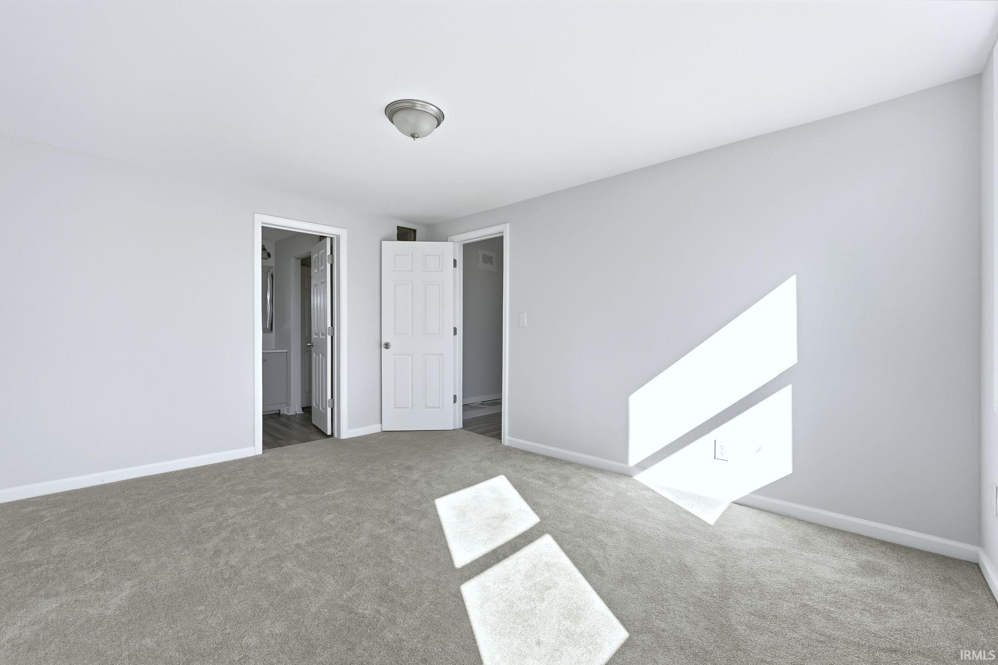 Photo 16 of 10088 S Ohio Street